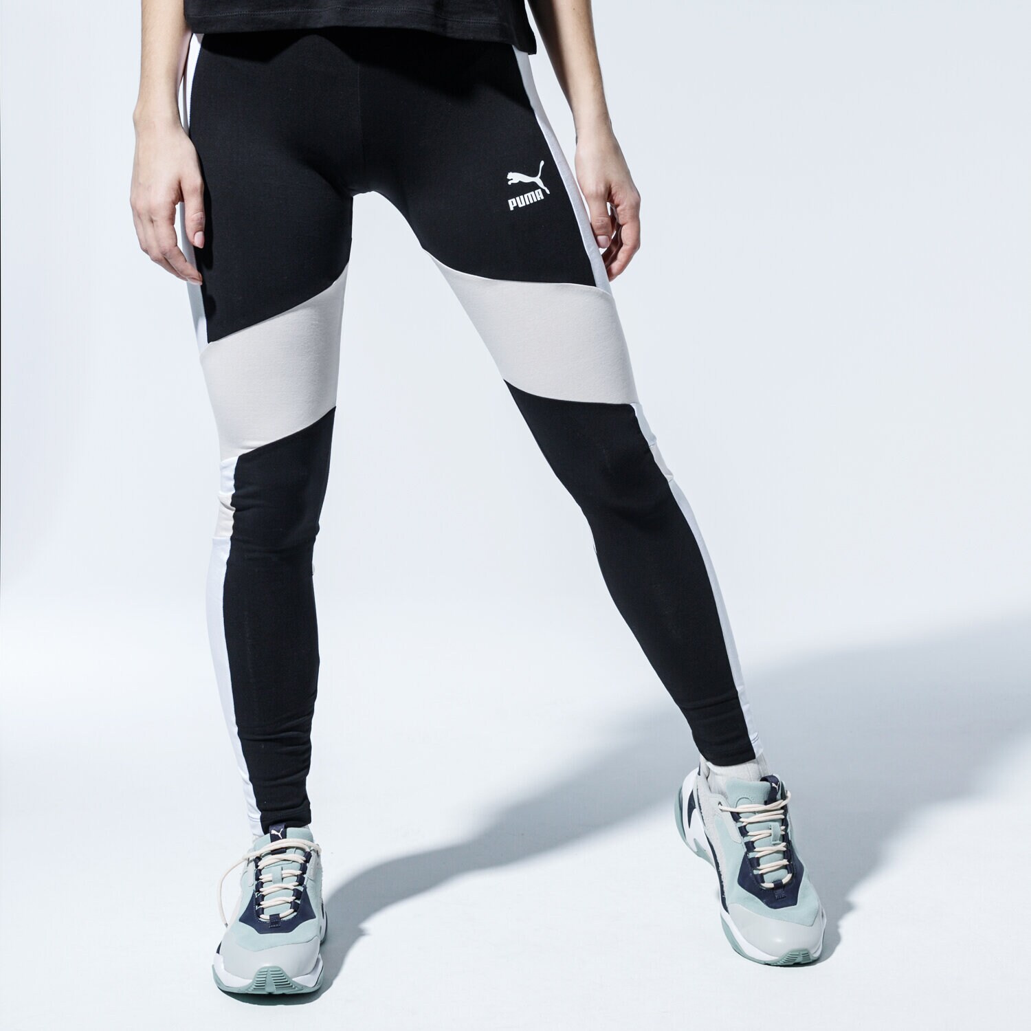 Femei pantaloni PUMA COLANȚI TFS LEGGING 59629217 Negru