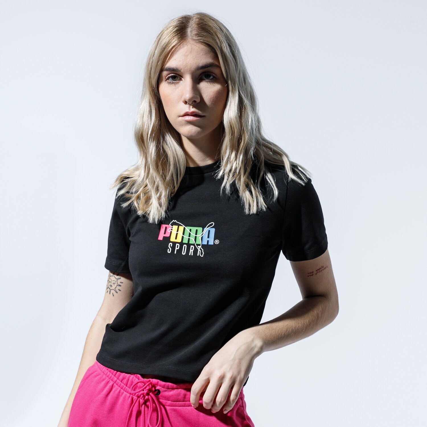 Femei tricou PUMA TRICOU TFS GRAPHIC CROP TOP 59625801 Negru
