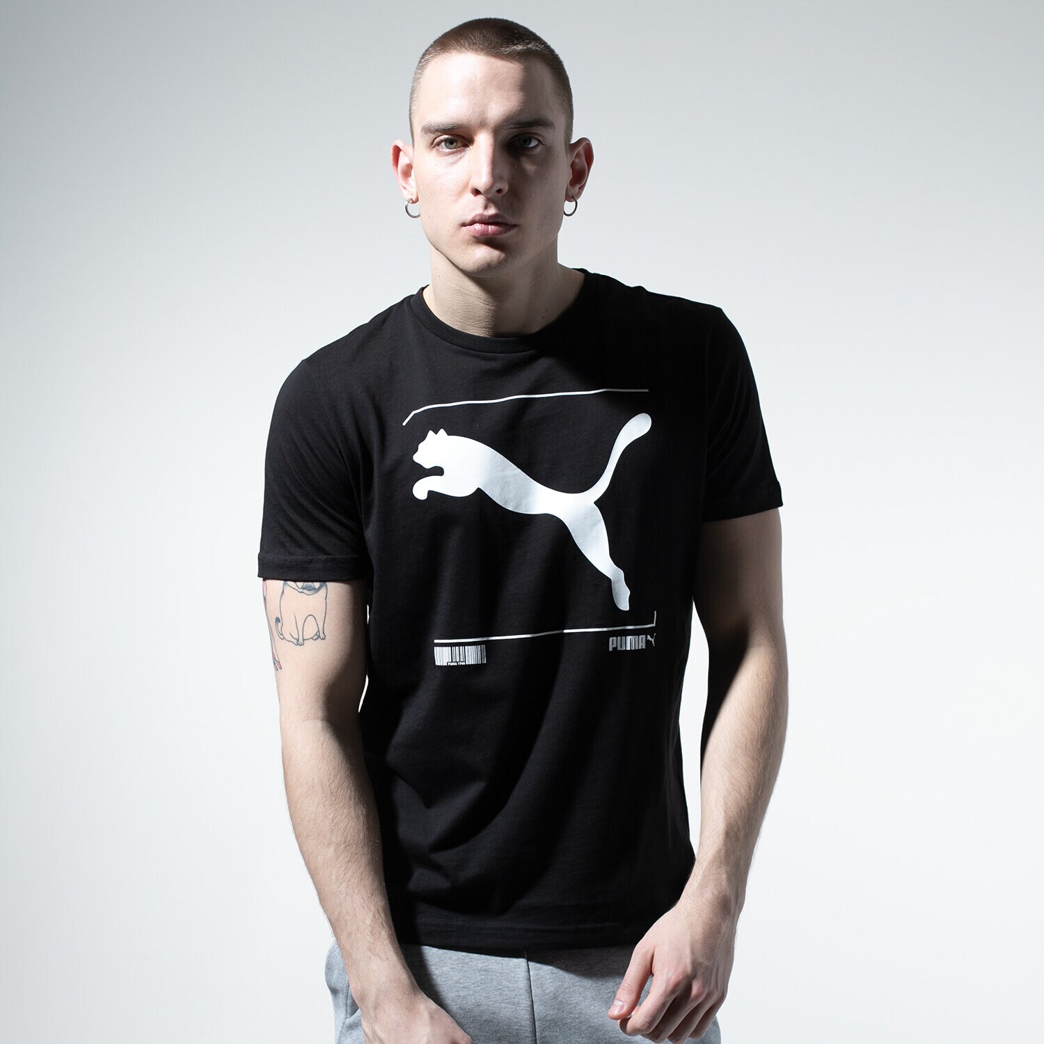Bărbați tricou PUMA TRICOU NU-TILITY GRAPHIC TEE 58155201 Negru