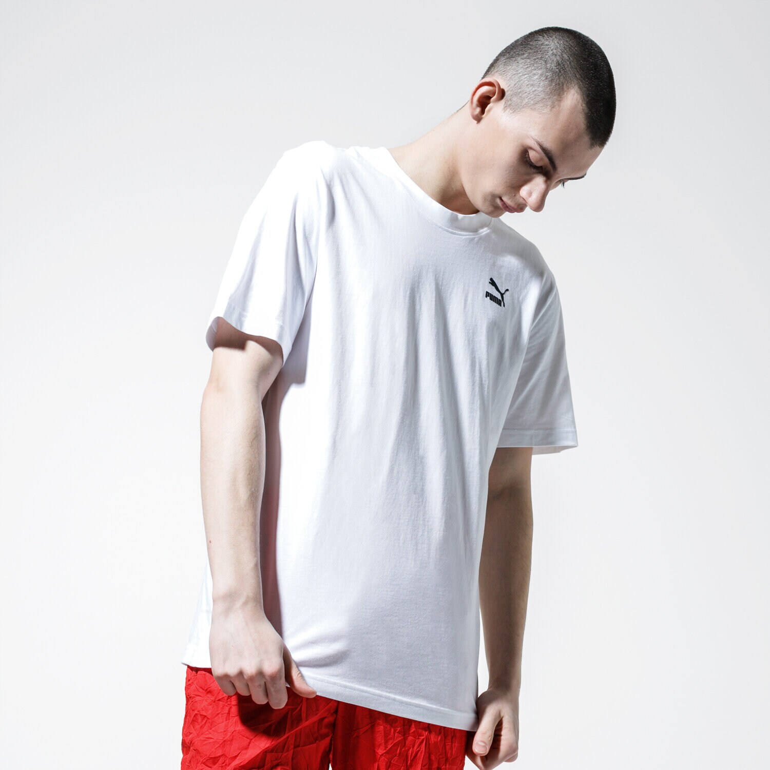 Bărbați tricou PUMA TRICOU RECHECK PACK GRAPHIC TEE 59788402 Alb