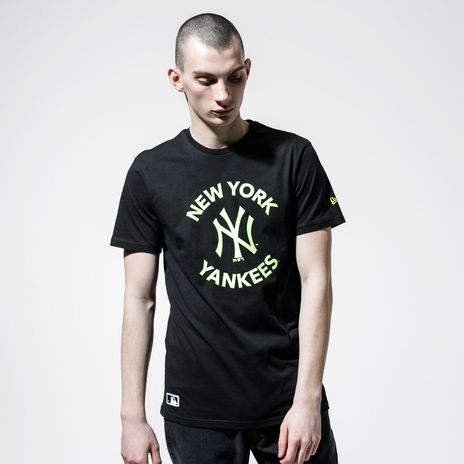 Bărbați tricou NEW ERA TRICOU MLB TEE NYY NEW YORK YANKEES BLK 12195421 Negru
