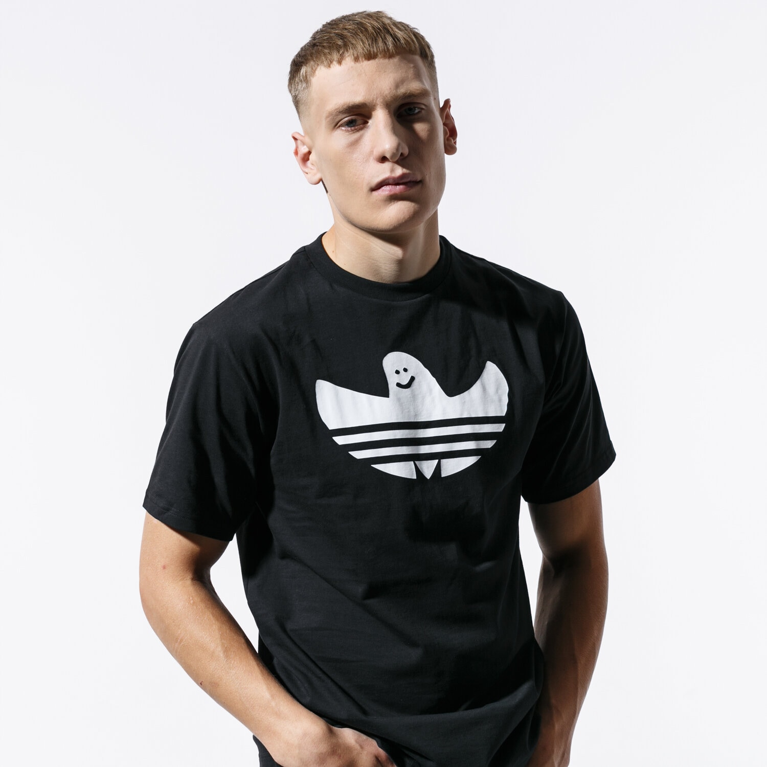 Bărbați tricou ADIDAS TRICOU SS SHMOO TEE EC7373 Negru