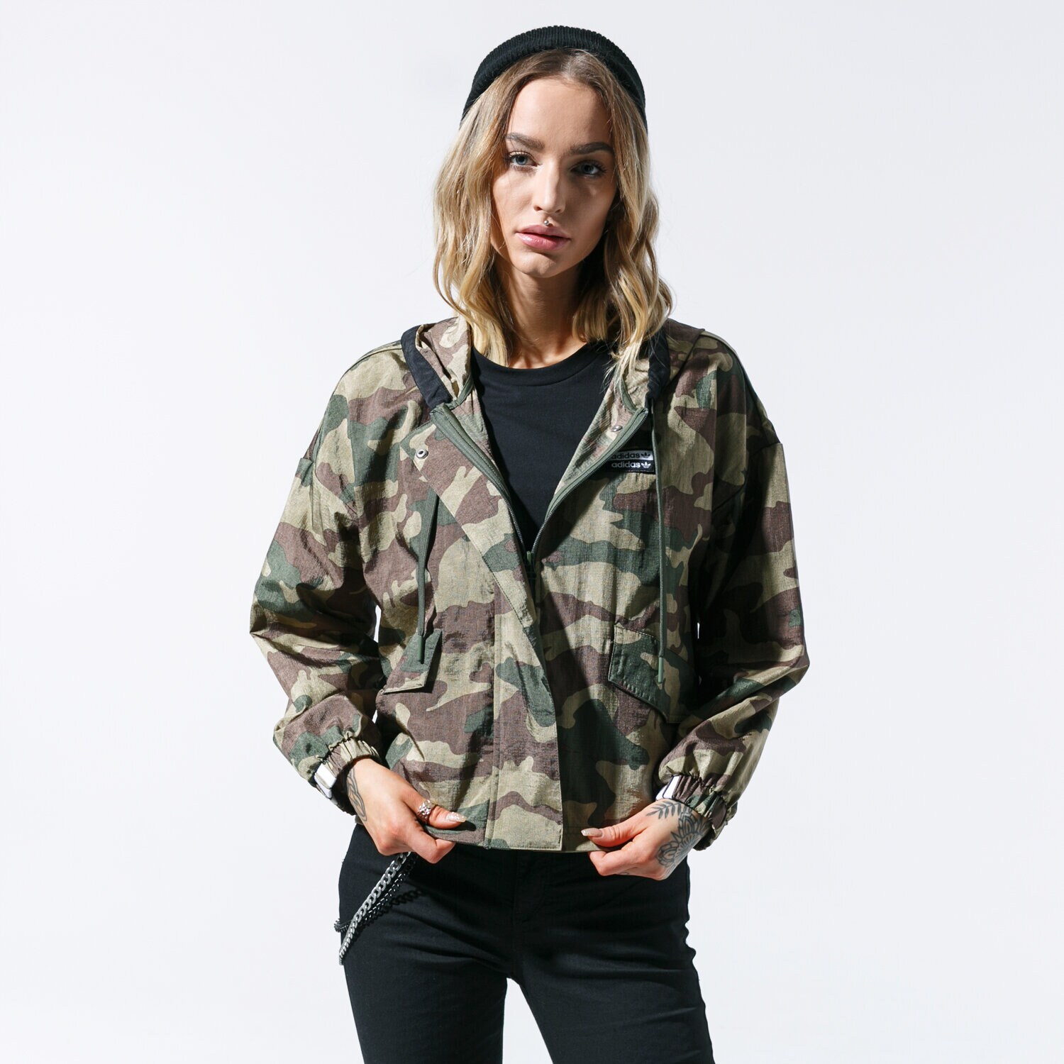 Femei bluză ADIDAS BLUZĂ WINDBREAKER ED5816 Mulicolor