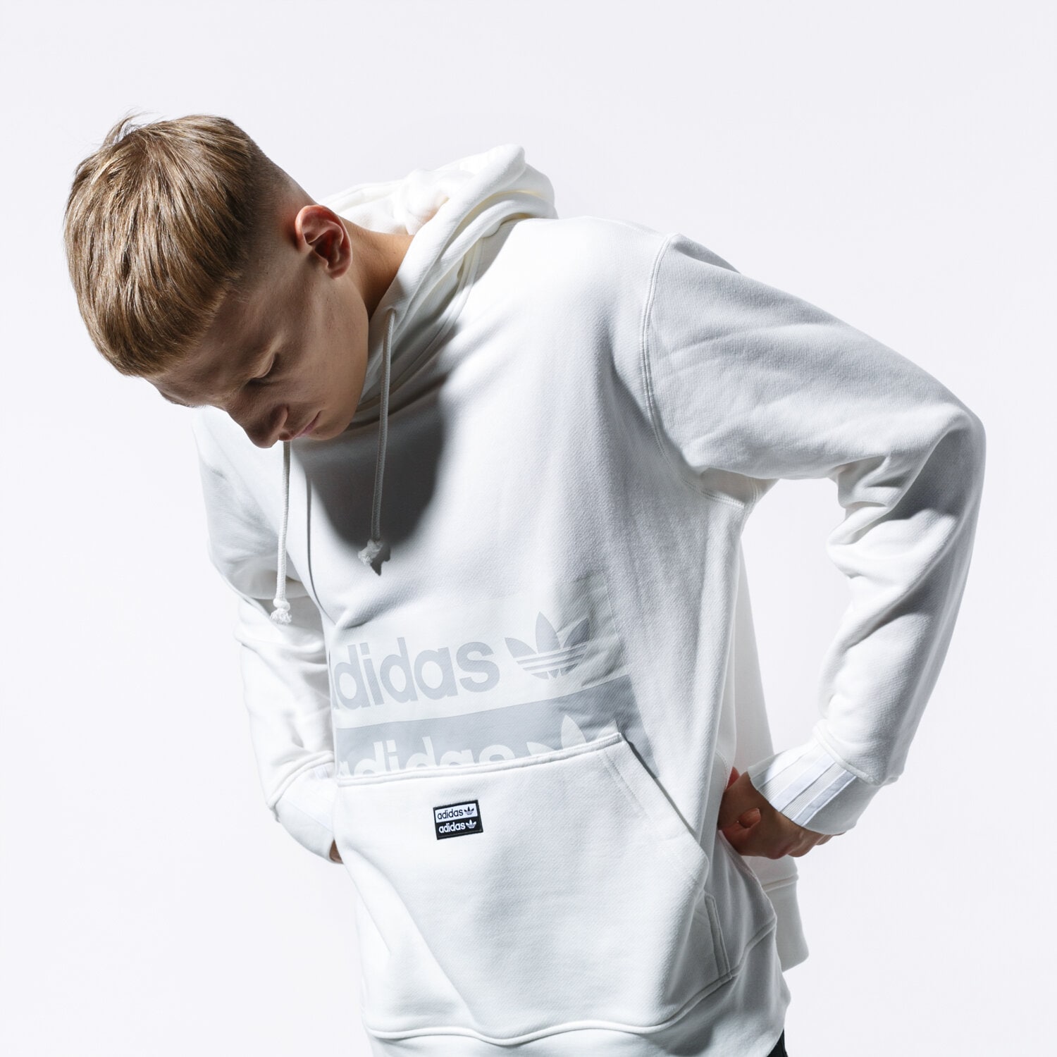 Bărbați bluză ADIDAS BLUZĂ VOCAL D HOODY ED7207 Alb