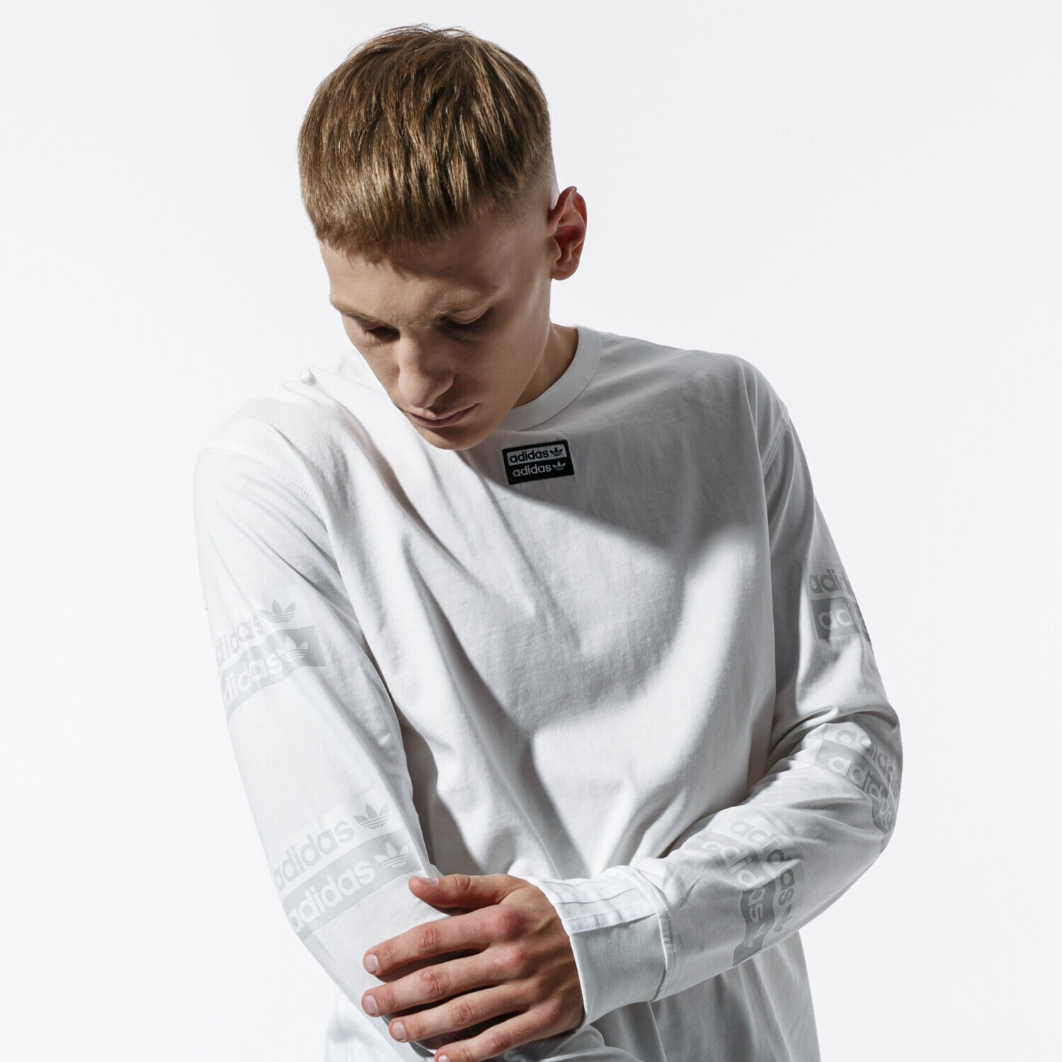Bărbați bluză ADIDAS BLUZĂ VOCAL D LS ED7200 Alb