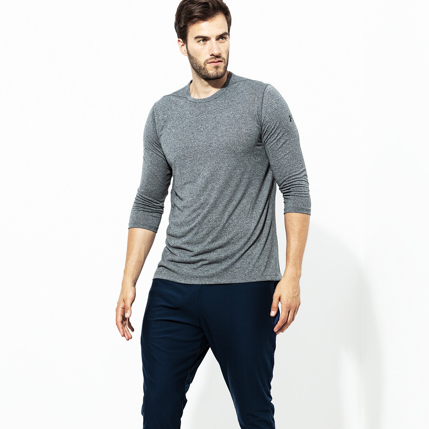 Bărbați tricou UNDER ARMOUR TRICOU LS THREADBORNE UTILITY T NOV 1316202-001 Negru