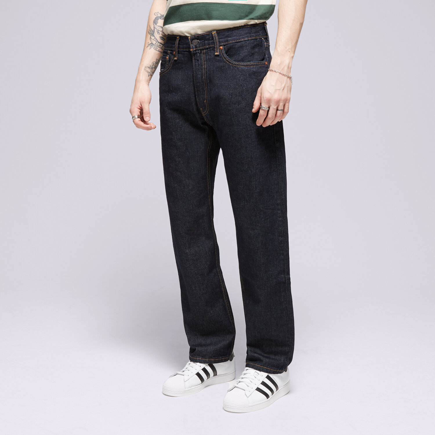 Bărbați pantaloni LEVI'S PANTALONI  555 96 RELAXED   STRAIGHT DARK INDIGO A7223-0004 Negru
