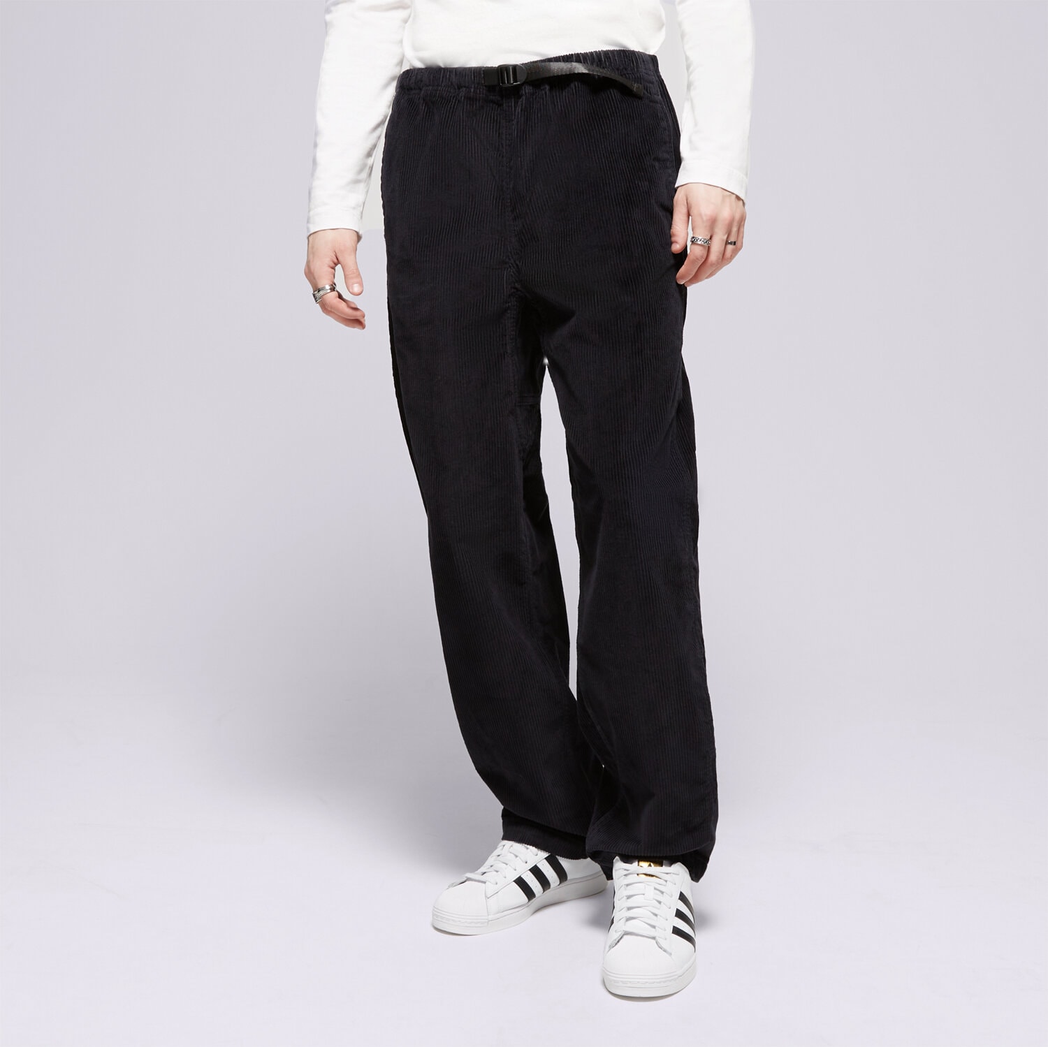 Bărbați pantaloni LEVI'S PANTALONI  SKATE QUICK RELEASE PANT BLACKS A0968-0011 Negru
