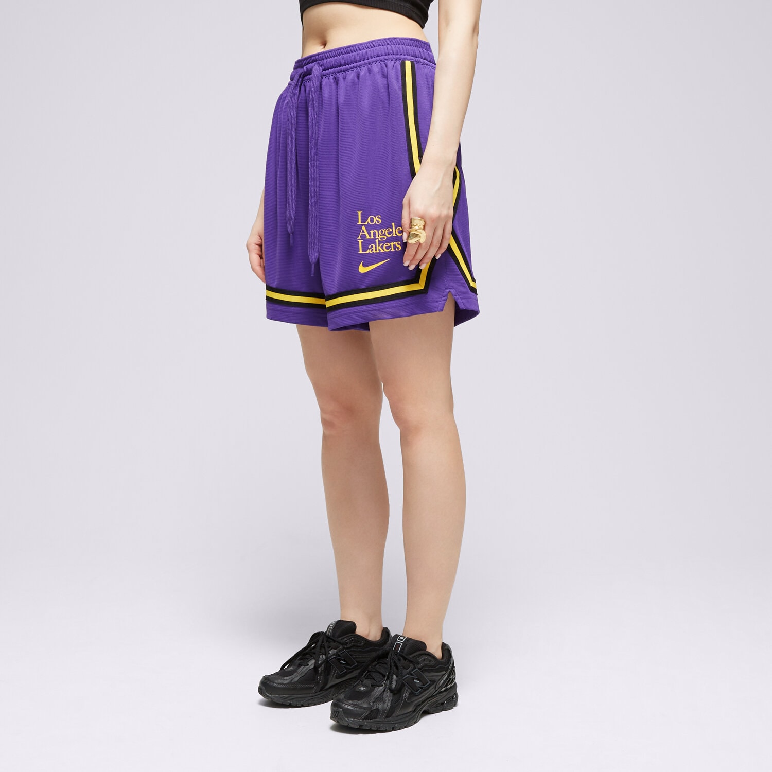 Femei pantaloni scurți NIKE PANTALONI SCURȚI LAL WNK   DF FLY CRSSOVR SHR GX NBA FD8962-504 Violet