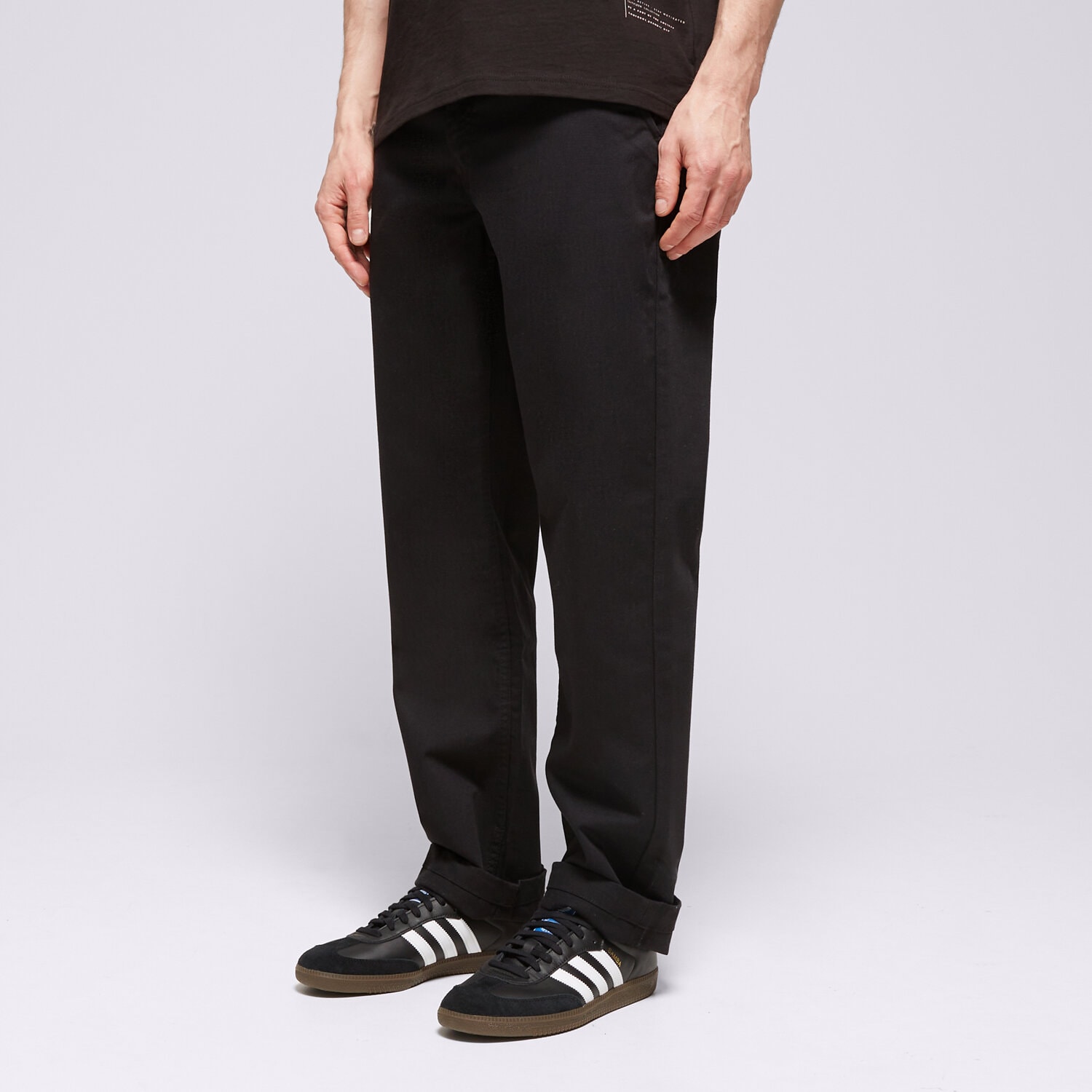 Bărbați pantaloni VANS PANTALONI  AUTHENTIC CHINO RELAXED VN0A5FJ8BLK1 Negru