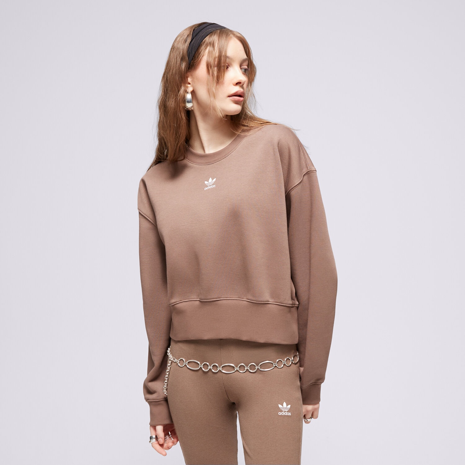 Femei bluză ADIDAS BLUZĂ SWEATSHIRT IR5971 Maro