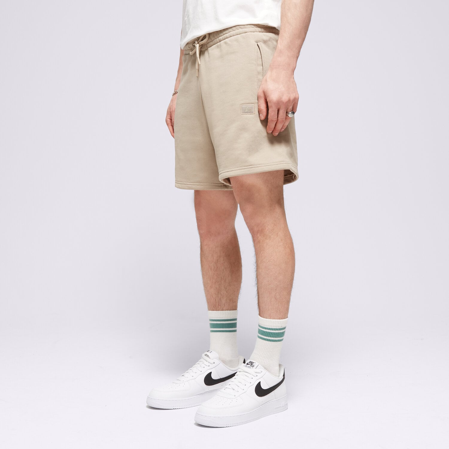 Femei pantaloni scurți ALPHA INDUSTRIES PANTALONI SCURȚI   ALPHA ESSENTIALS RL SHOR 146363679 Bej