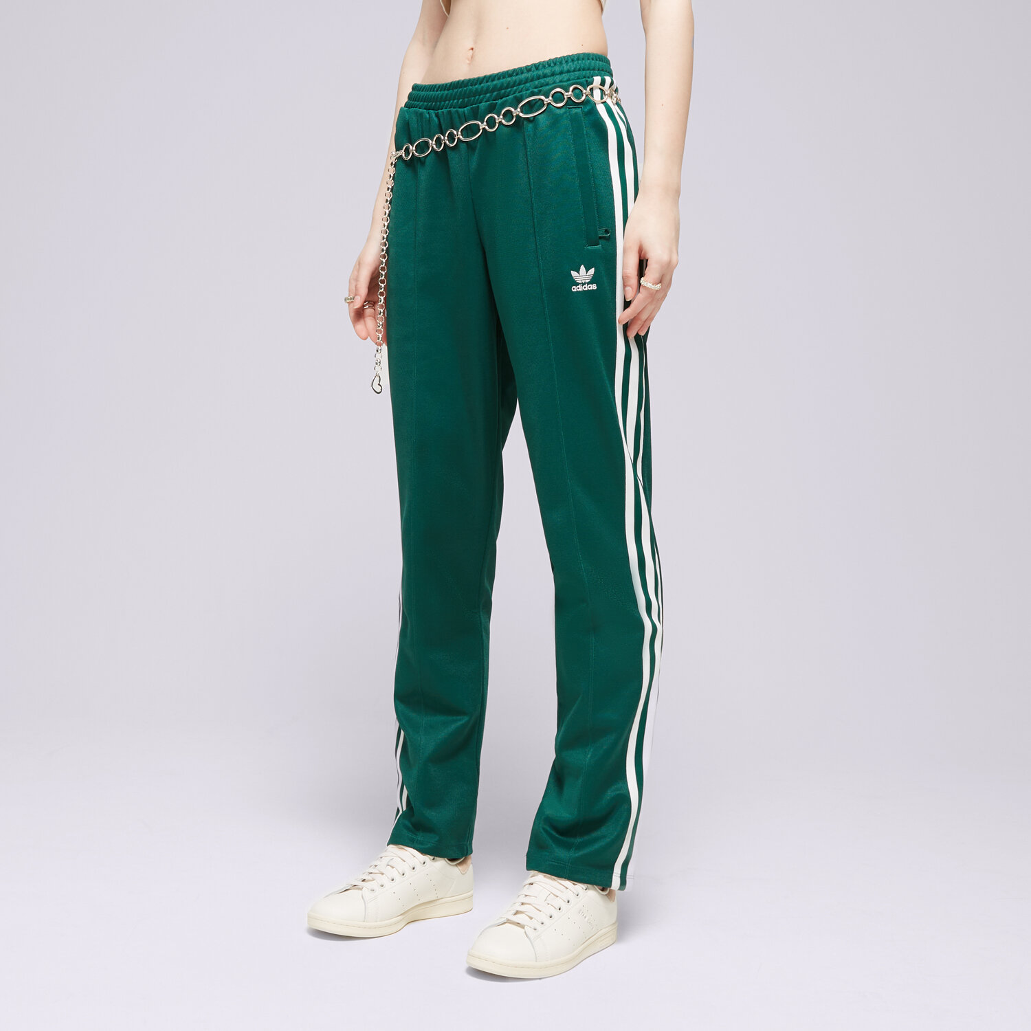 Femei pantaloni ADIDAS PANTALONI  MONTREAL TP IP0628 Verde
