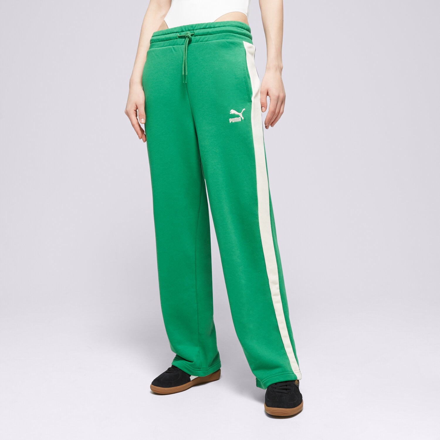 Femei pantaloni PUMA PANTALONI  ICONIC T7 STRAIGHT LEG TRACK 62541186 Verde