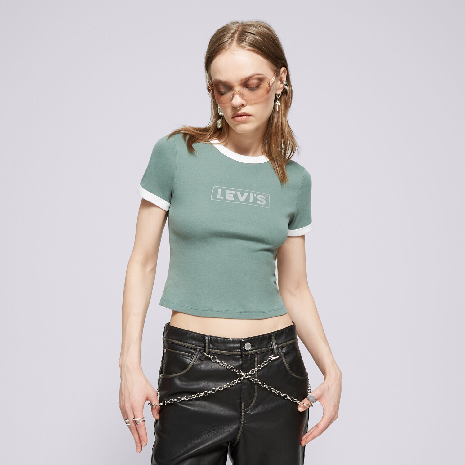 Femei tricou LEVI'S TRICOU GRAPHIC RINGER MINI TEE GREENS A3523-0070 Kaki