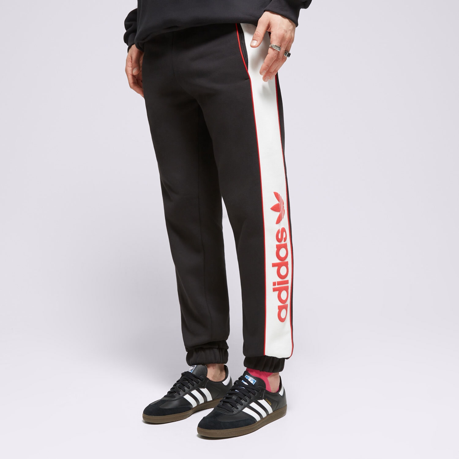 Bărbați pantaloni ADIDAS PANTALONI  ADIDAS NY PANT IT2441 Negru
