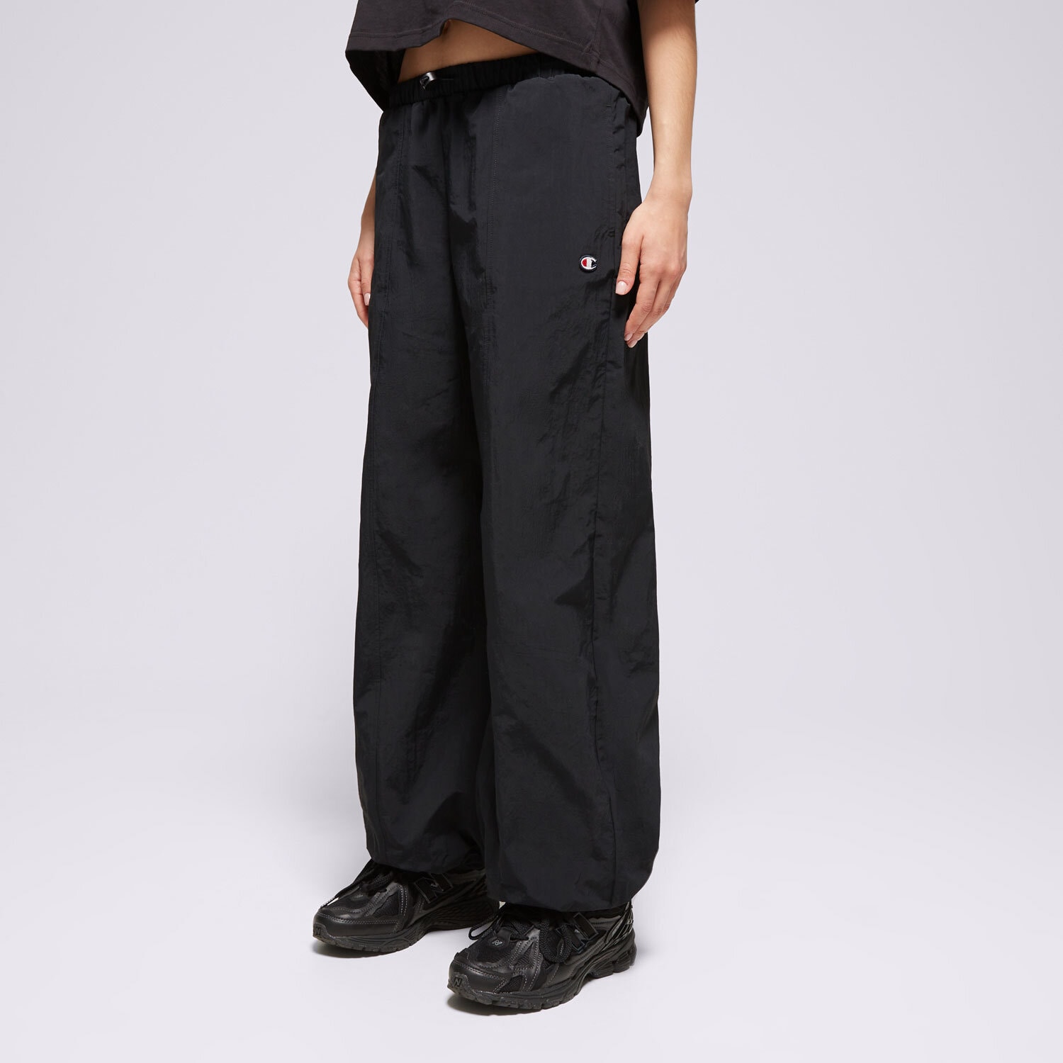 Femei pantaloni CHAMPION PANTALONI  ELASTIC CUFF 117343KK001 Negru