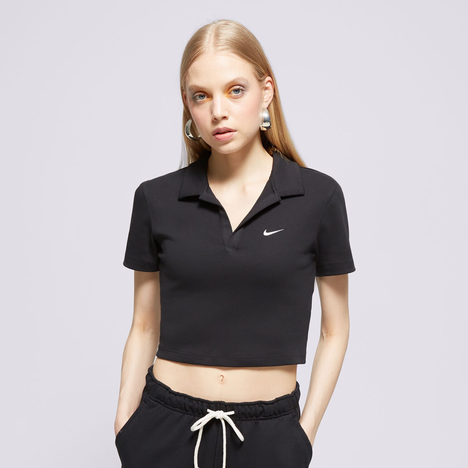 Femei tricou NIKE TRICOU W NSW ESSNTL SS POLO CRP TOP DV7884-010 Negru