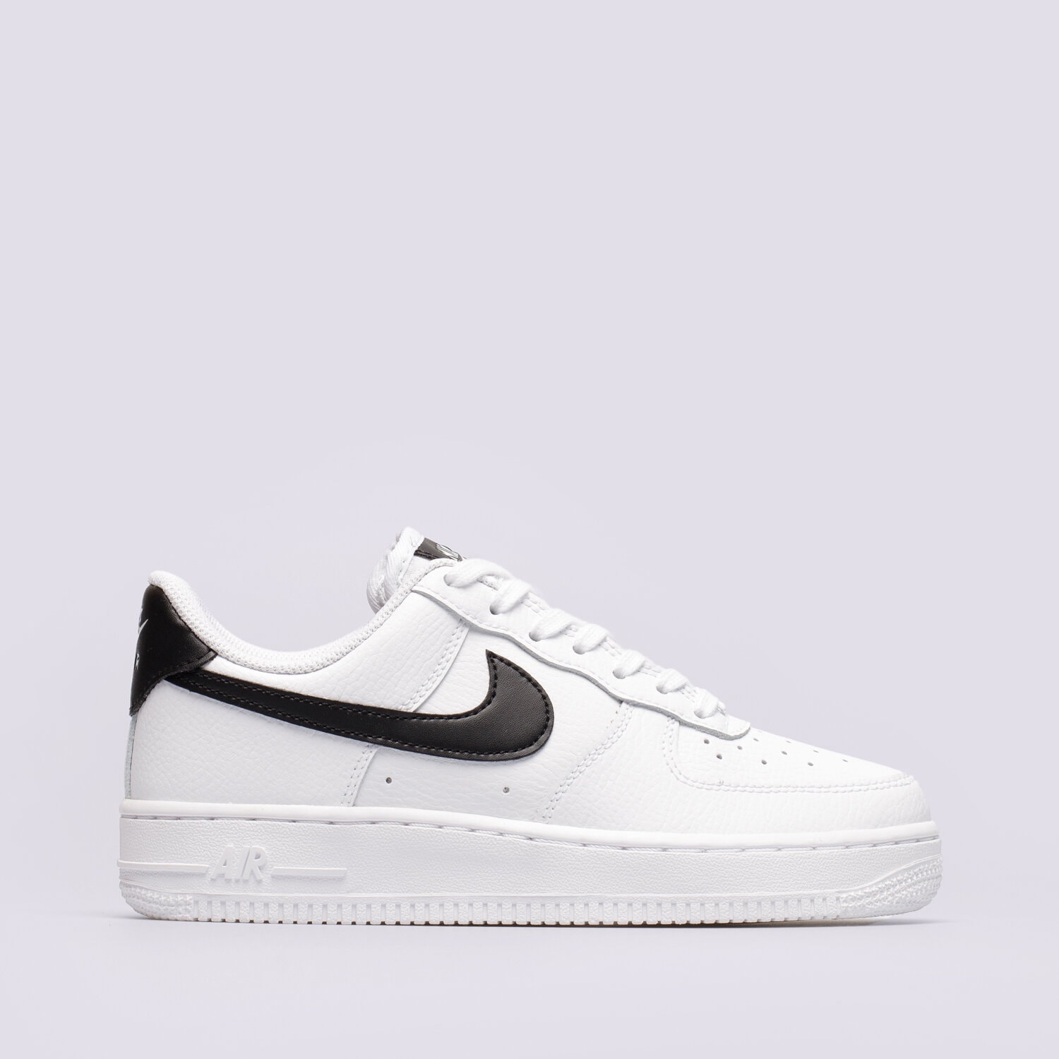 Femei pantofi sport NIKE AIR FORCE 1 '07  DD8959-103 Alb