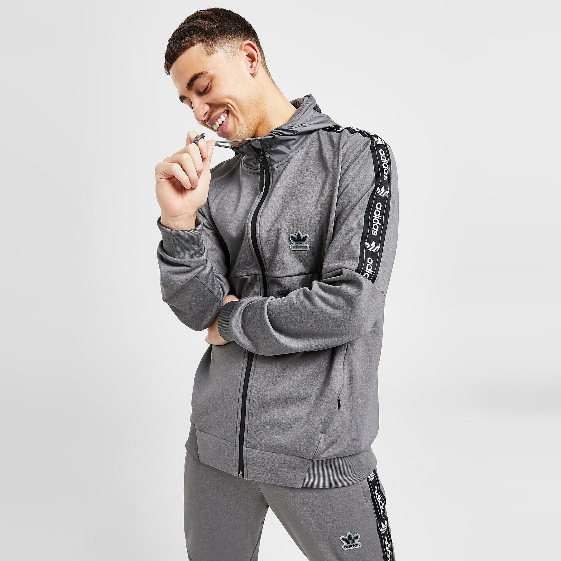 Bărbați bluză ADIDAS BLUZĂ EDGE FZ GREY 4 SWEATSHIRT HY1000 Gri