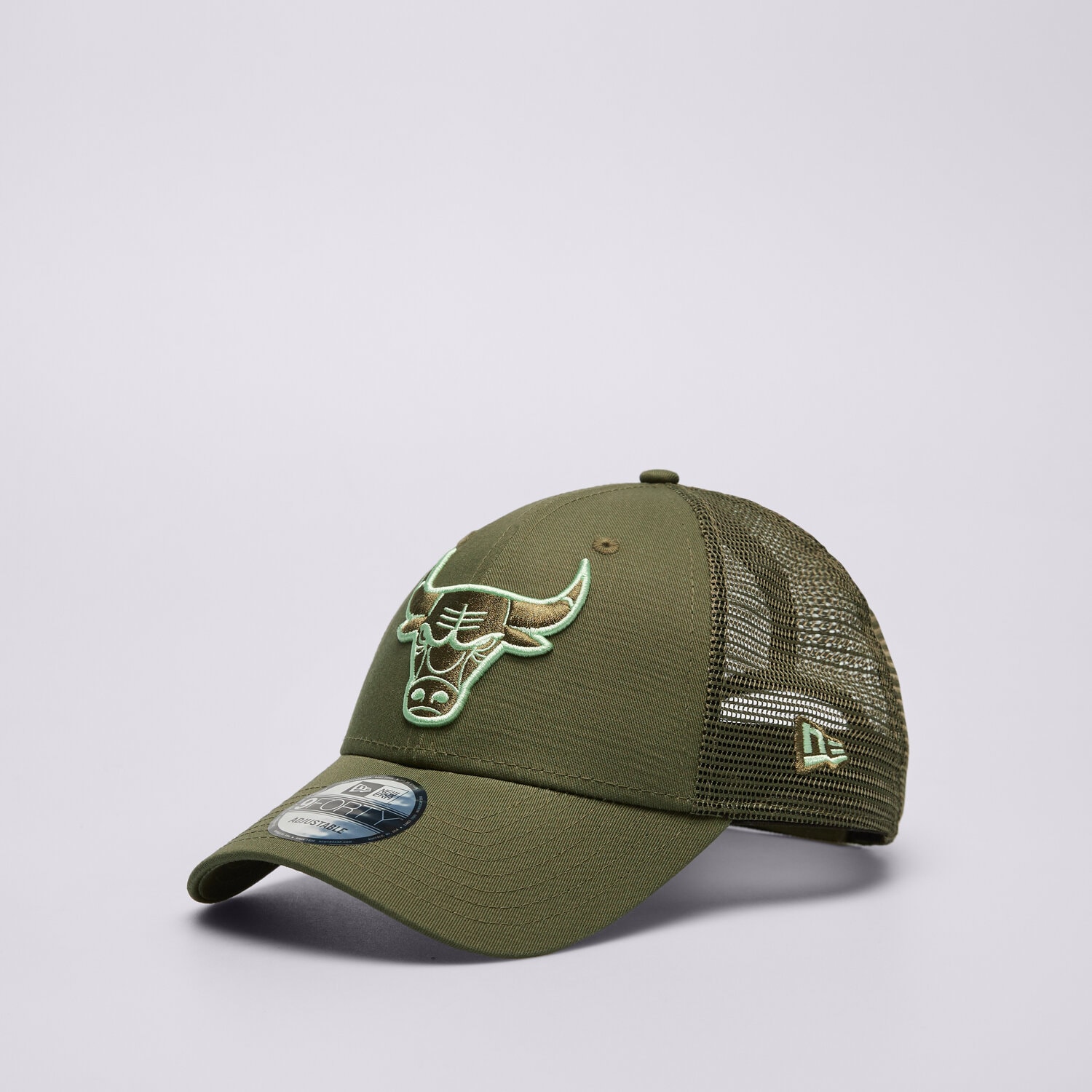 Bărbați șapcă NEW ERA CACIULA NBA 940 TRUCKER BULLS CHICAGO BULLS 60503605 Kaki