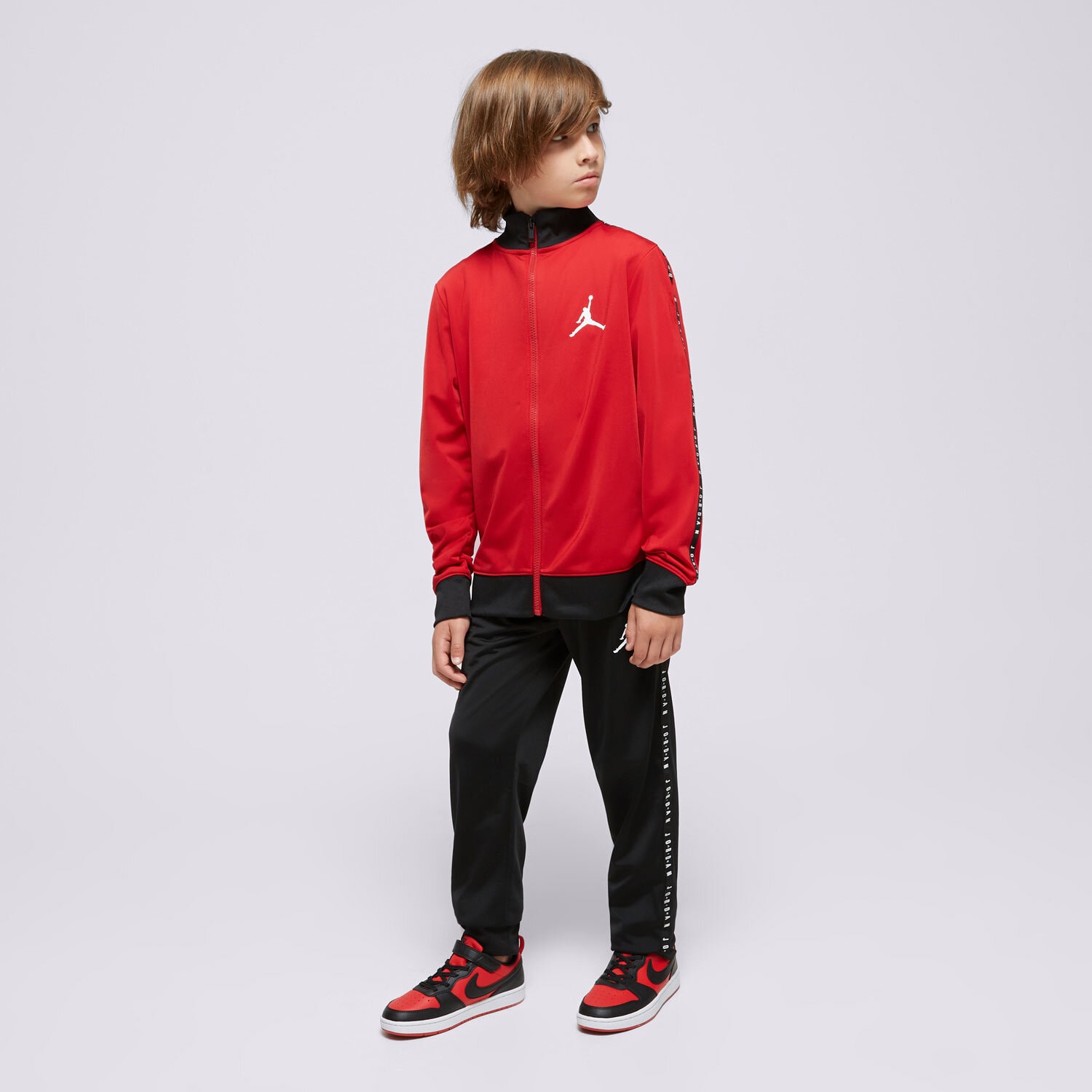 Copii tricou JORDAN SET AIR JORDAN TRICOT SET BOY 95A449-KR5 Negru
