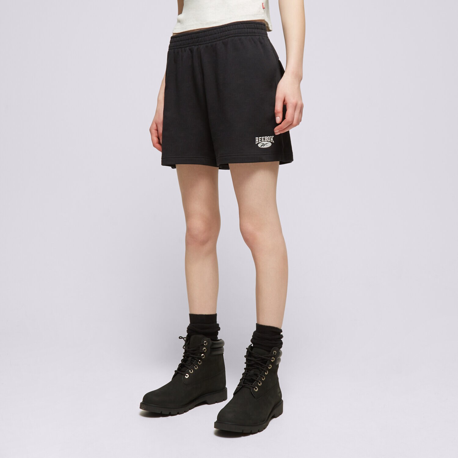 Femei pantaloni scurți REEBOK PANTALONI SCURȚI CL AE SM LOGO SHORT 100075518 Negru