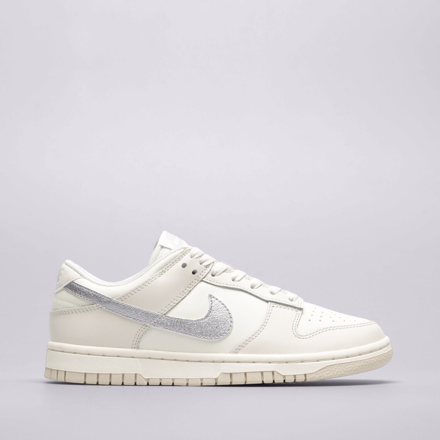 Femei pantofi sport NIKE DUNK LOW ESS DX5930-100 Mulicolor