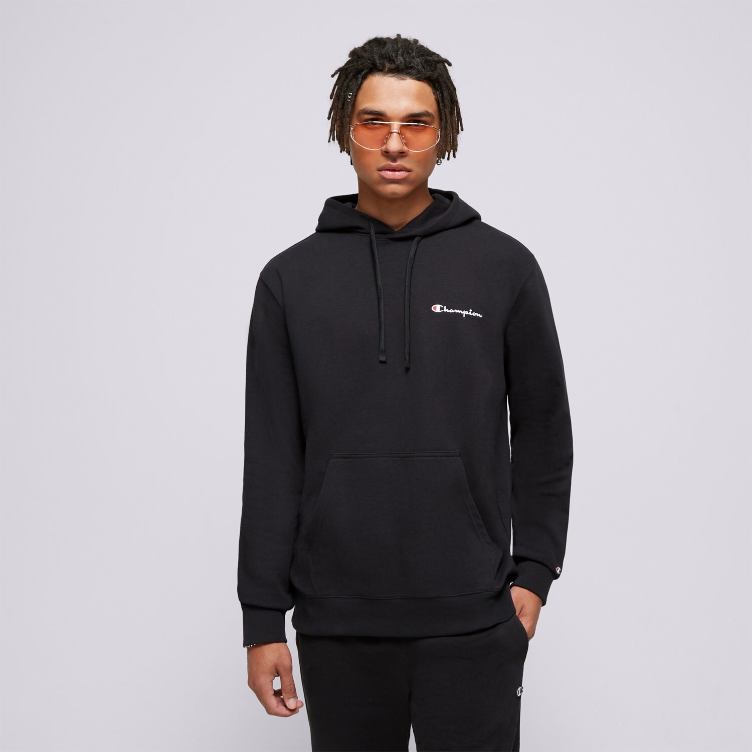 Bărbați bluză CHAMPION BLUZĂ CU GLUGĂ HOODED 219835KK001 Negru