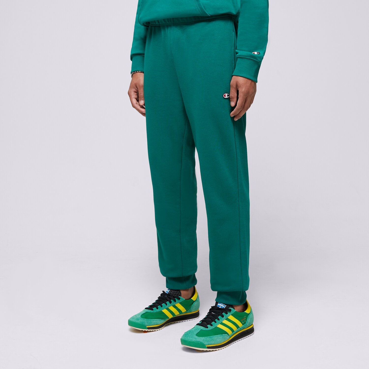 Bărbați pantaloni CHAMPION PANTALONI  RIB CUFF 219899GS571 Verde