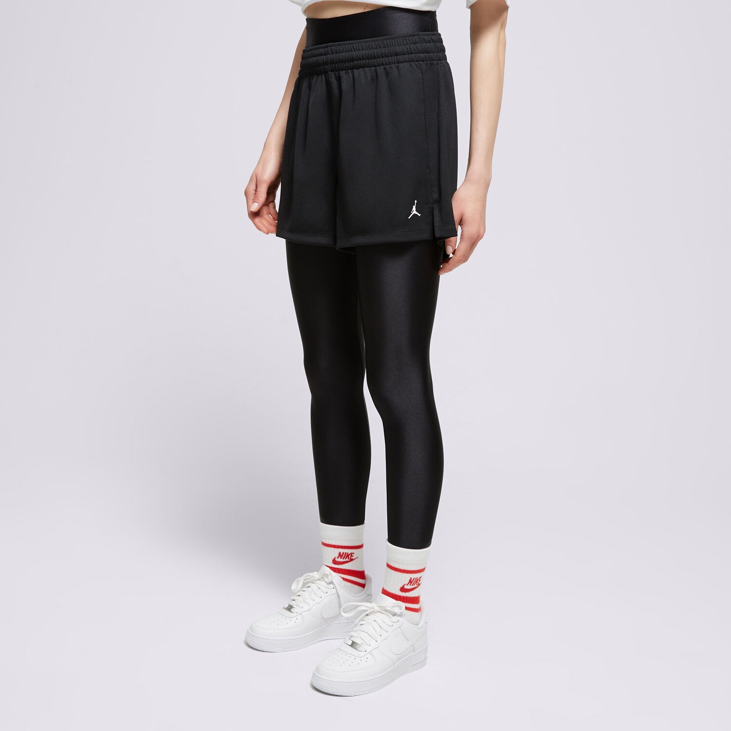 Femei pantaloni scurți PANTALONI SCURȚI W JORDAN SPT MESH SHORT SLD BLACK/WHITE FN5162-010 Negru