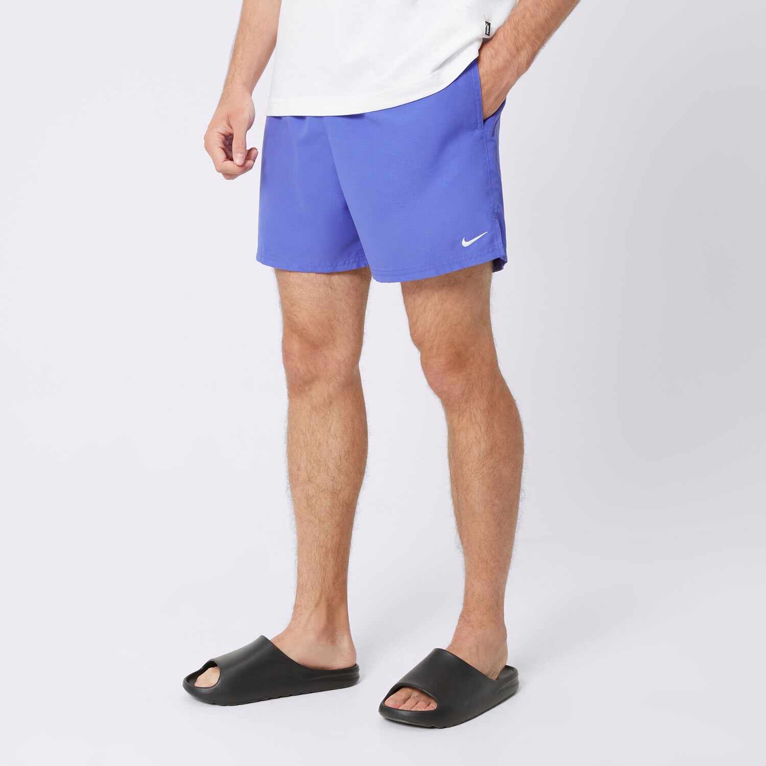Femei pantaloni scurți NIKE SWIM PANTALONI SCURȚI NIKE ESSENTIAL 5" SHORTS NESSA560-504 Albastru