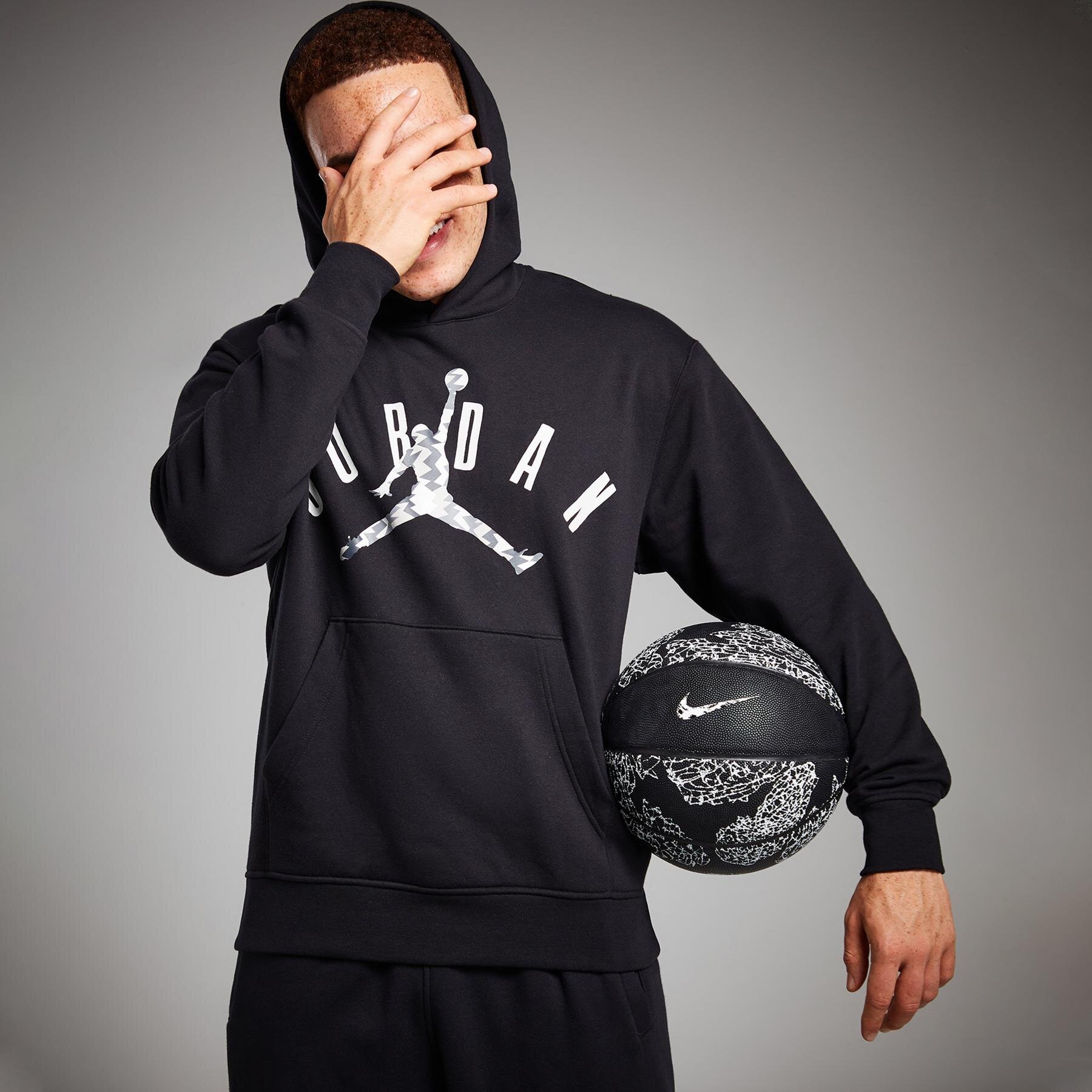 Bărbați bluză JORDAN BLUZĂ CU GLUGĂ M J FLT MVP HBR FLC PO FD7415-010 Negru