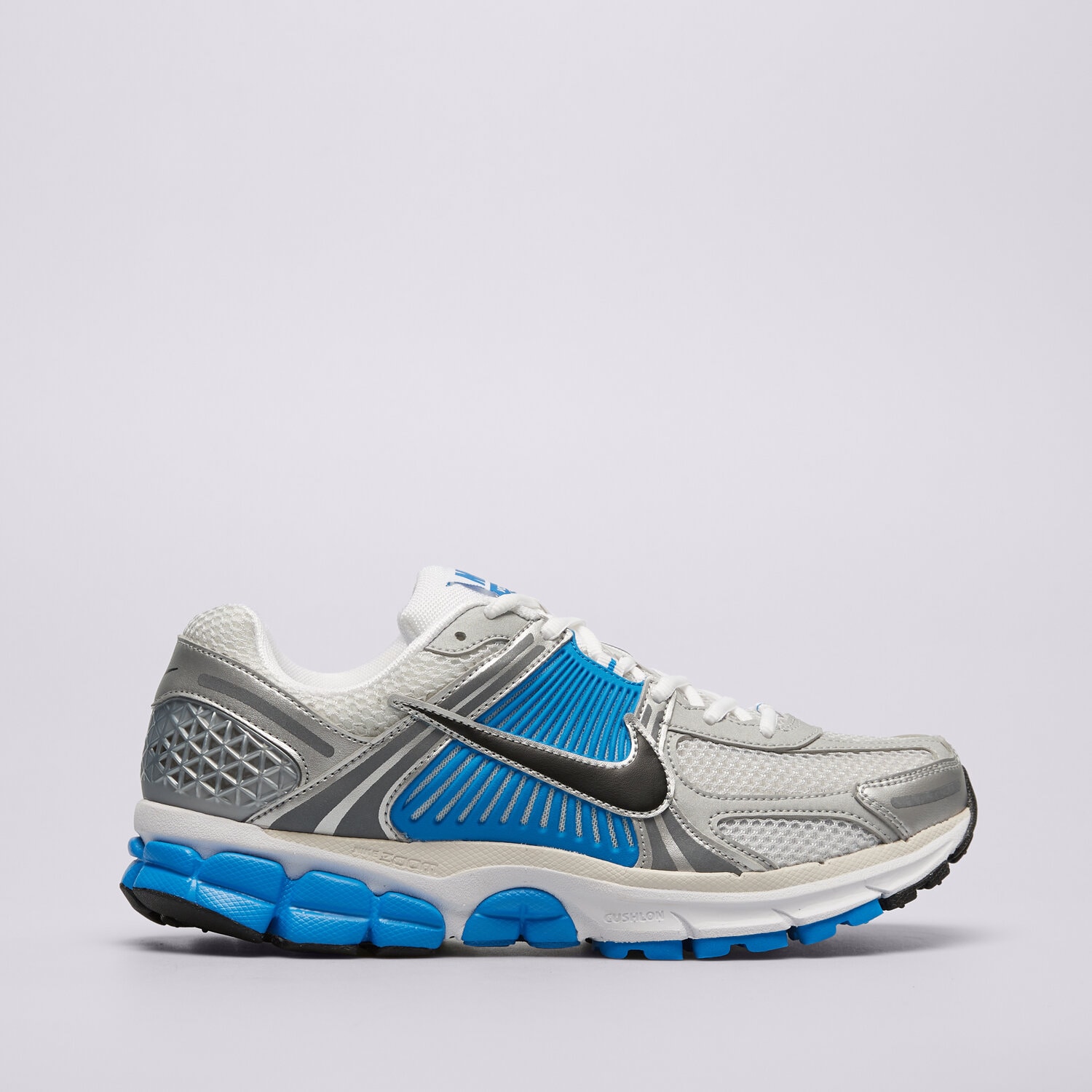 Barbați pantofi sport NIKE ZOOM VOMERO 5 FJ4151-100 Alb