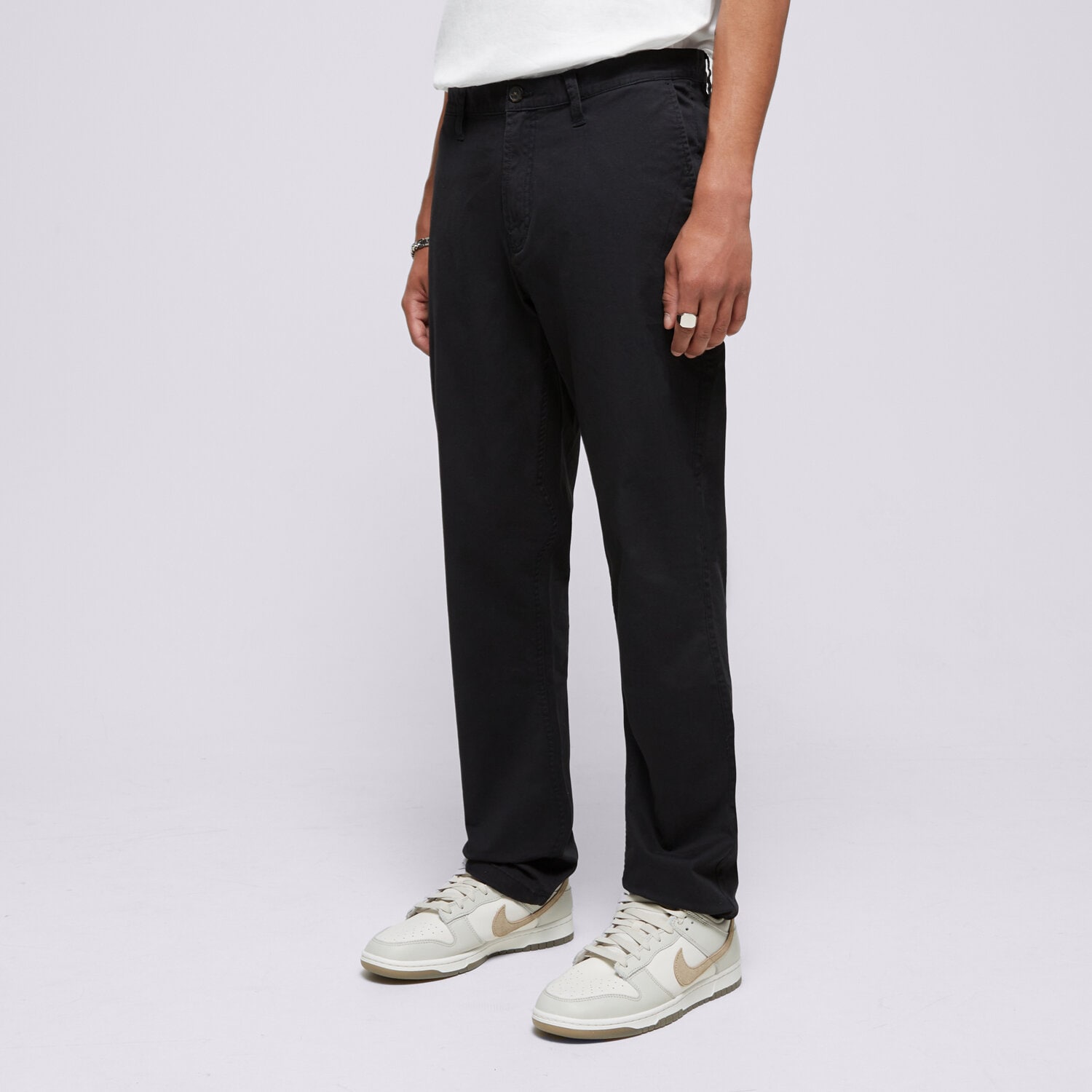 Bărbați pantaloni ELEMENT PANTALONI  HOWLAND CLASSIC CHINO ELYNP00114-FBK Negru