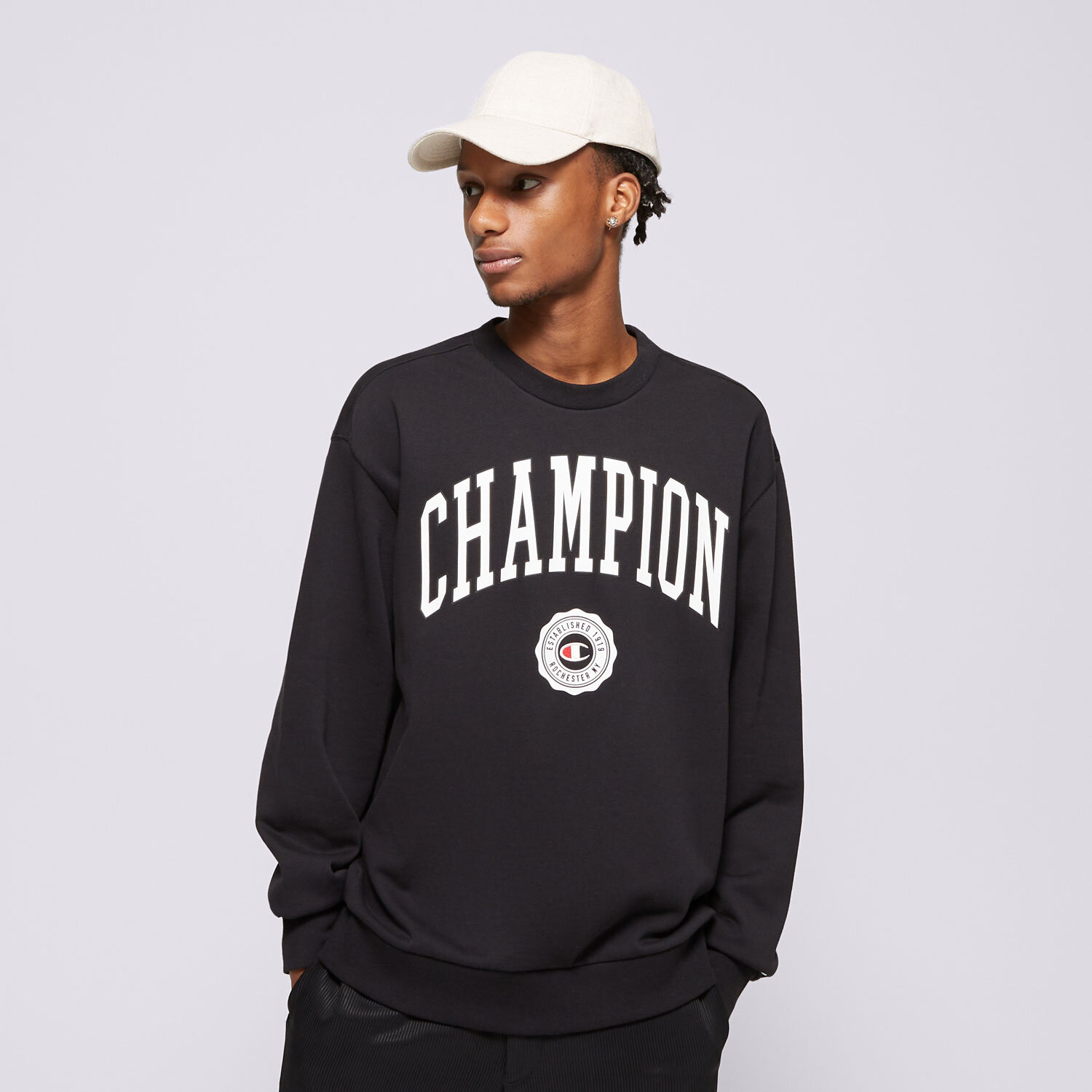 Bărbați bluză CHAMPION BLUZĂ CREWNECK 219839KK001 Negru