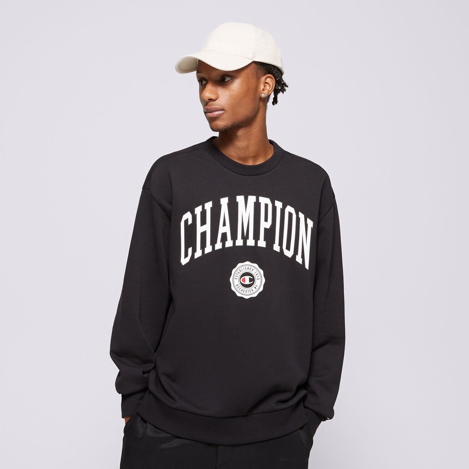 Bărbați bluză CHAMPION BLUZĂ CREWNECK 219839KK001 Negru