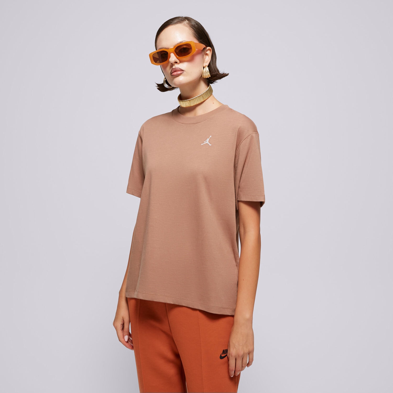 Femei tricou TRICOU W JORDAN ESSEN GF TEE CORE 23 FN4500-256 Maro