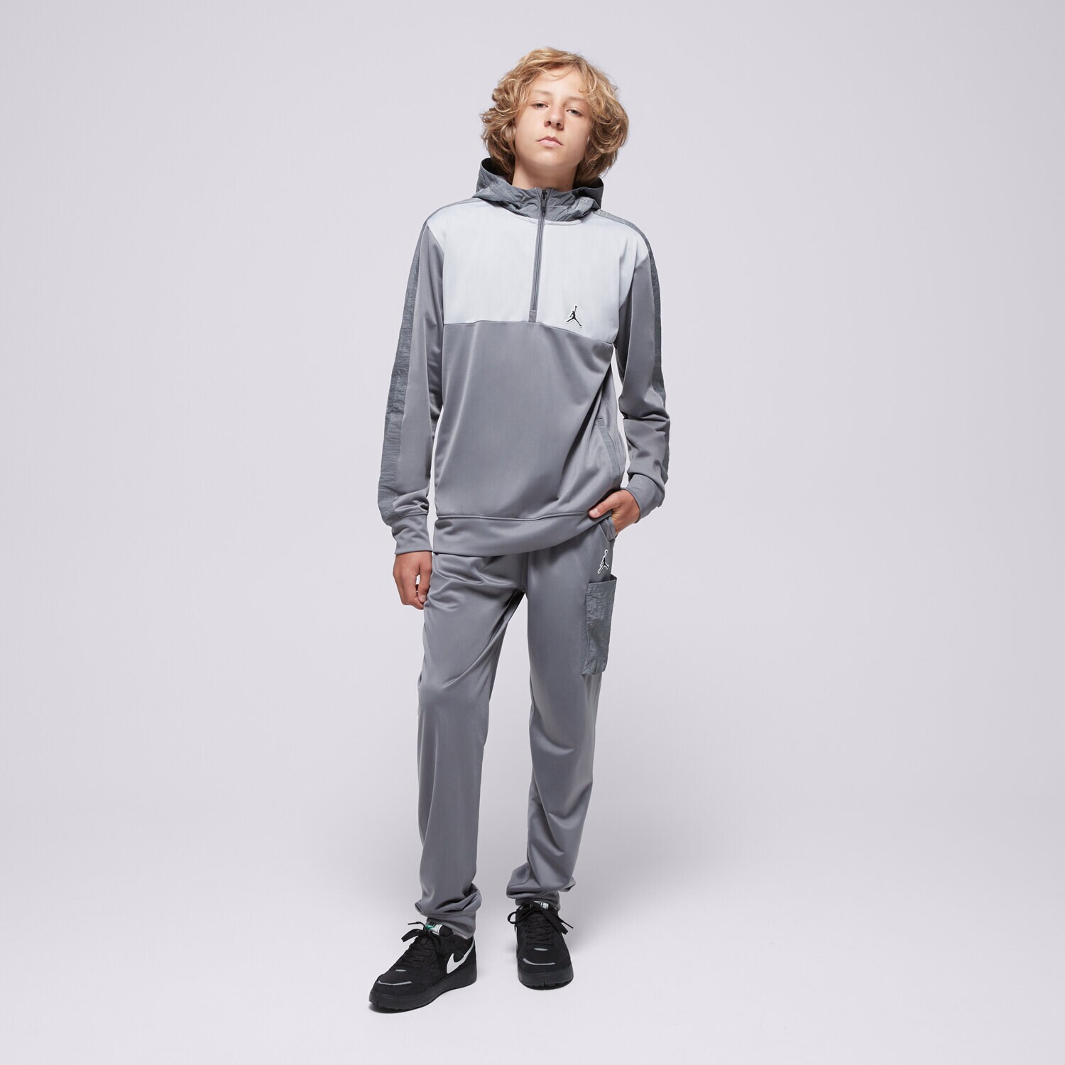 Copii tricou JORDAN SET WVN PNL CRGO OH SUIT GRY/BLK B 95D036-M19 Gri
