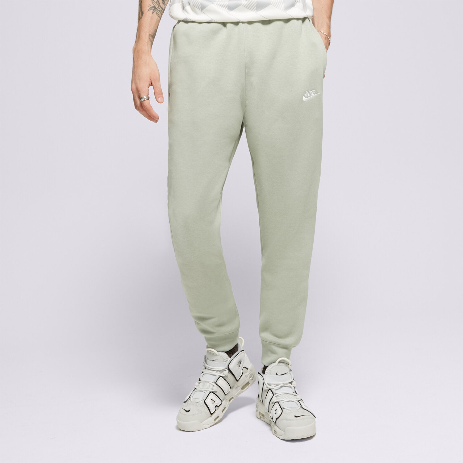 Bărbați pantaloni NIKE PANTALONI  M NSW CLUB JGGR BB BV2671-371 verde mentă