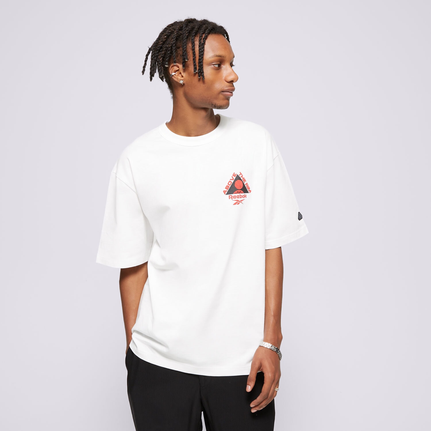 Bărbați tricou REEBOK TRICOU ATR HOOPWEAR TEE 100205178 Alb