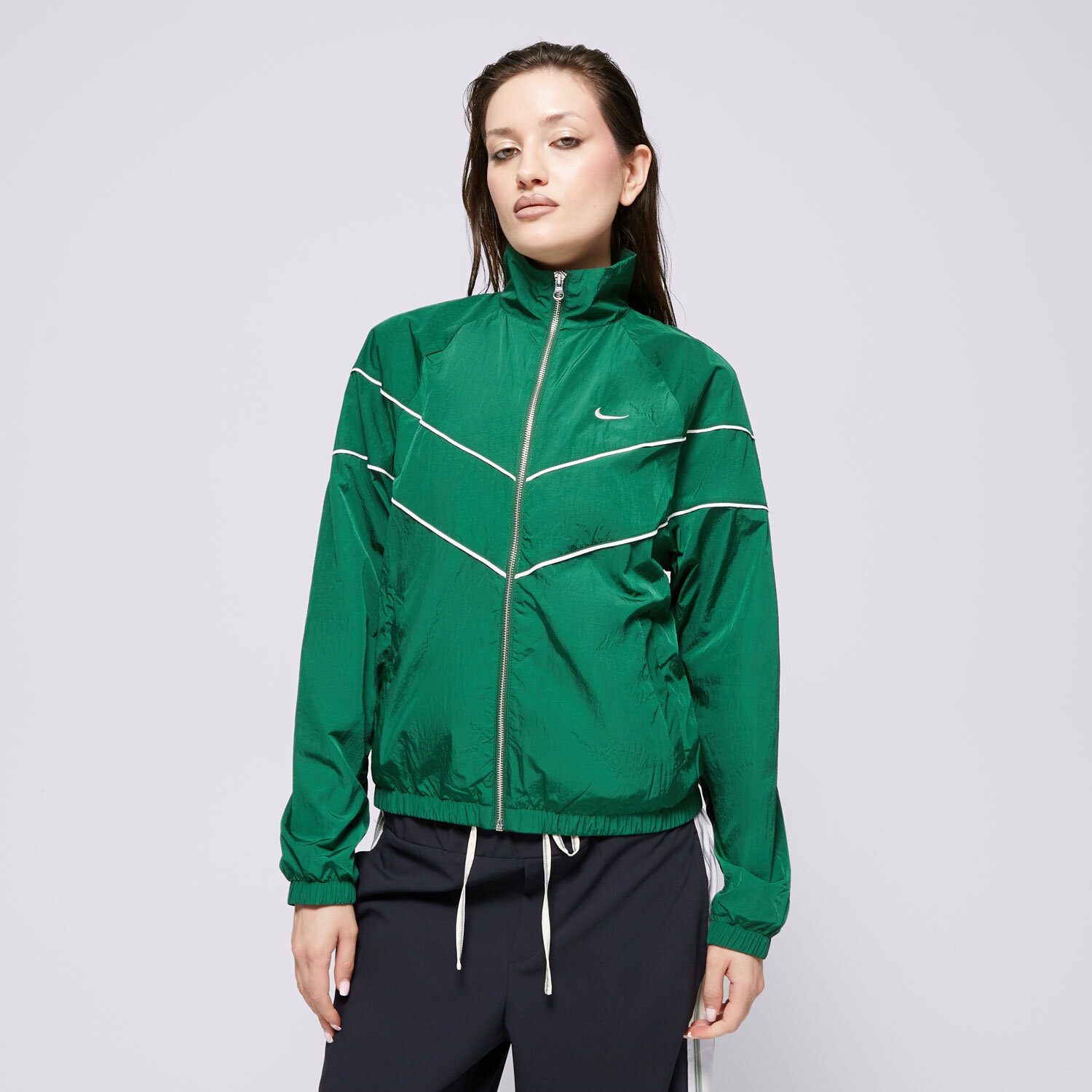 Femei bluză NIKE BLUZĂ W NSW NK WR WVN UV FZ JKT FV6304-300 Verde