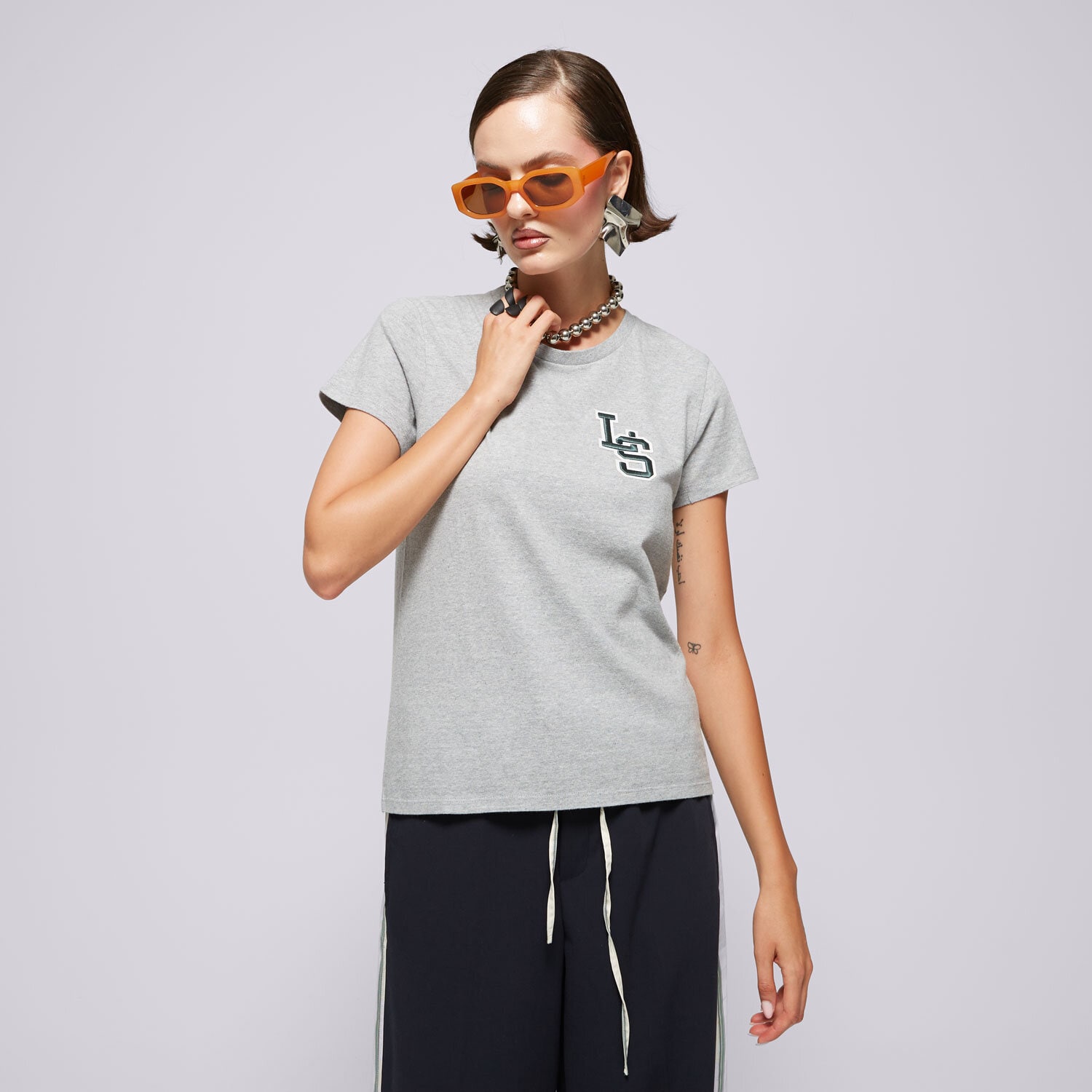 Femei tricou LEVI'S TRICOU THE PERFECT TEE 17369-2851 Gri