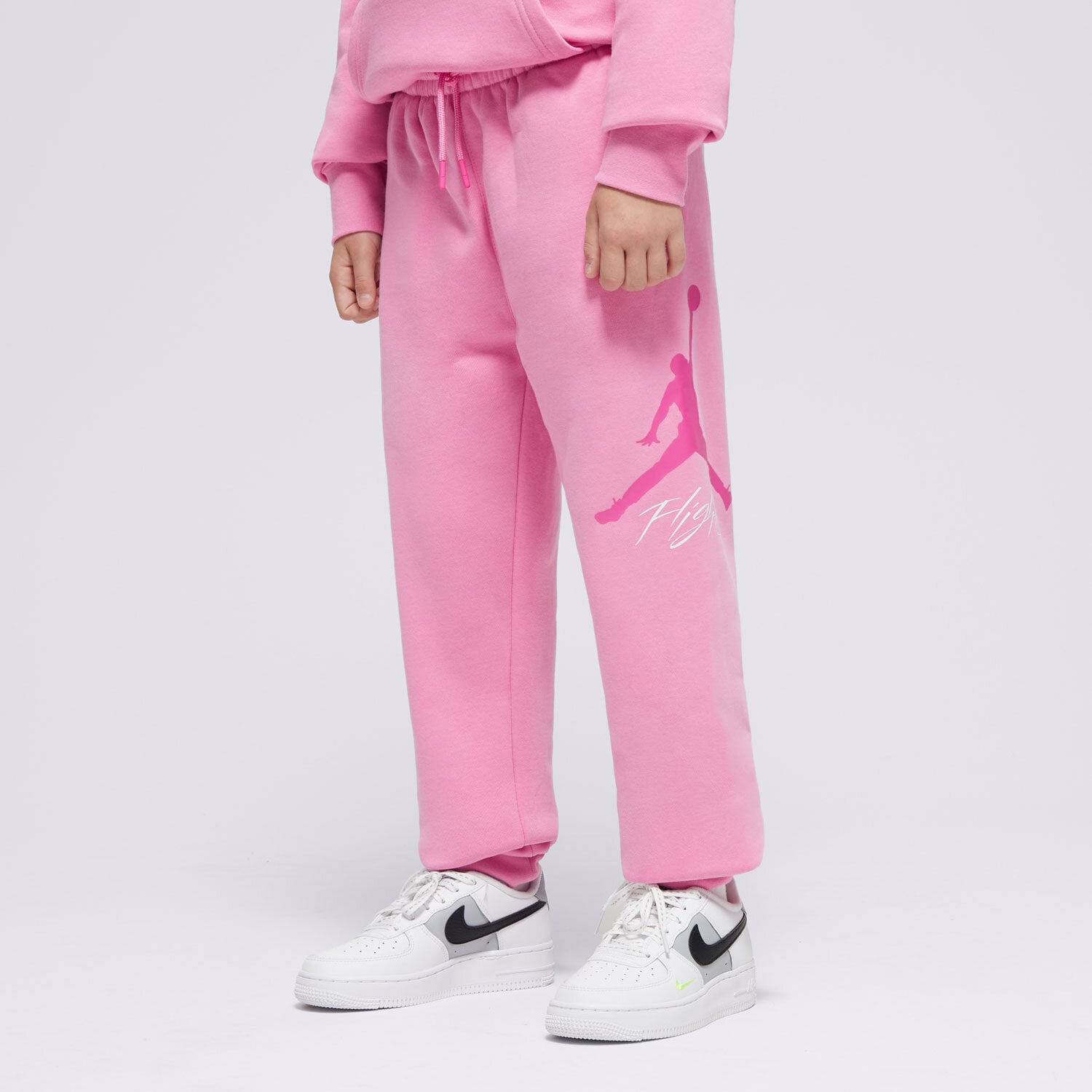 Pantaloni pentru copii JORDAN PANTALONI  JDN JUMPMAN BASELINE PANT GIRL 45D289-AFN Roz