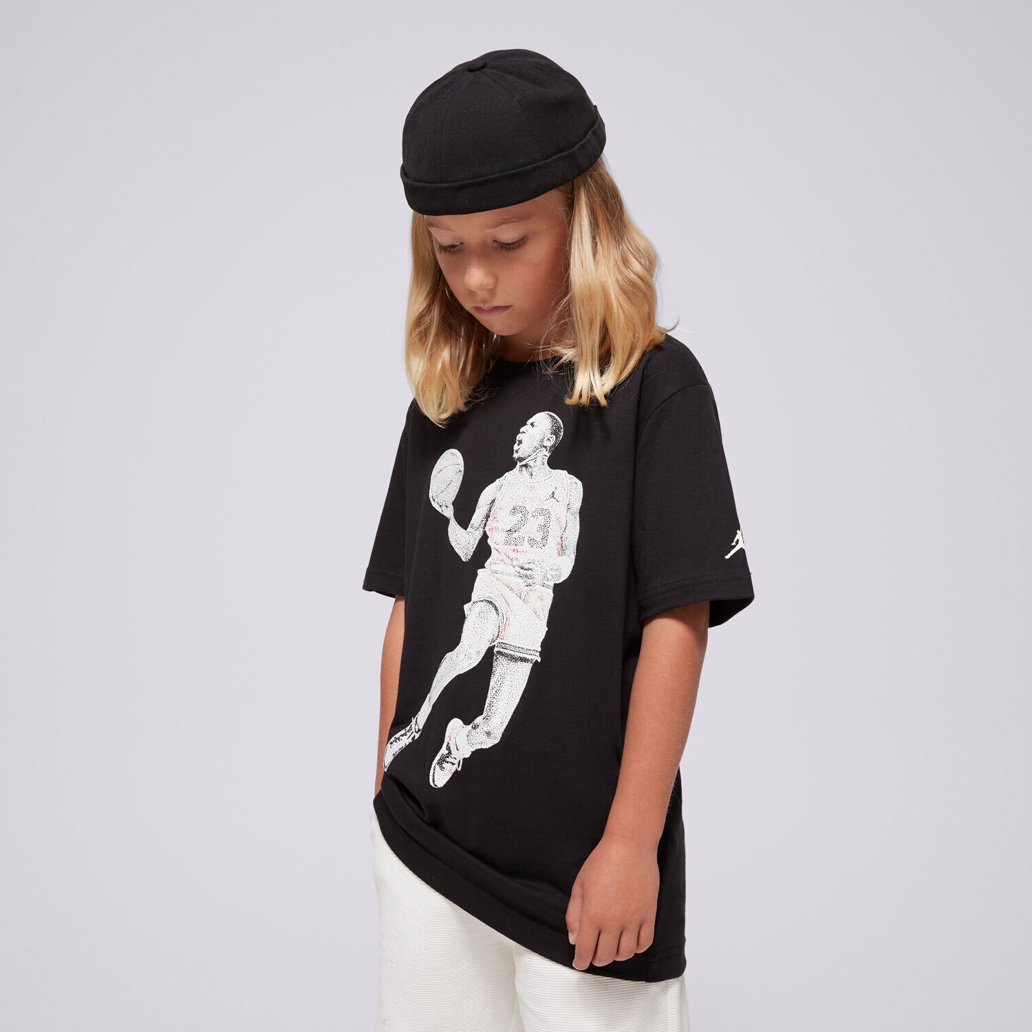 Copii tricou JORDAN TRICOU JDB AIR JORDAN DOTS SS TEE BOY 95D254-023 Negru