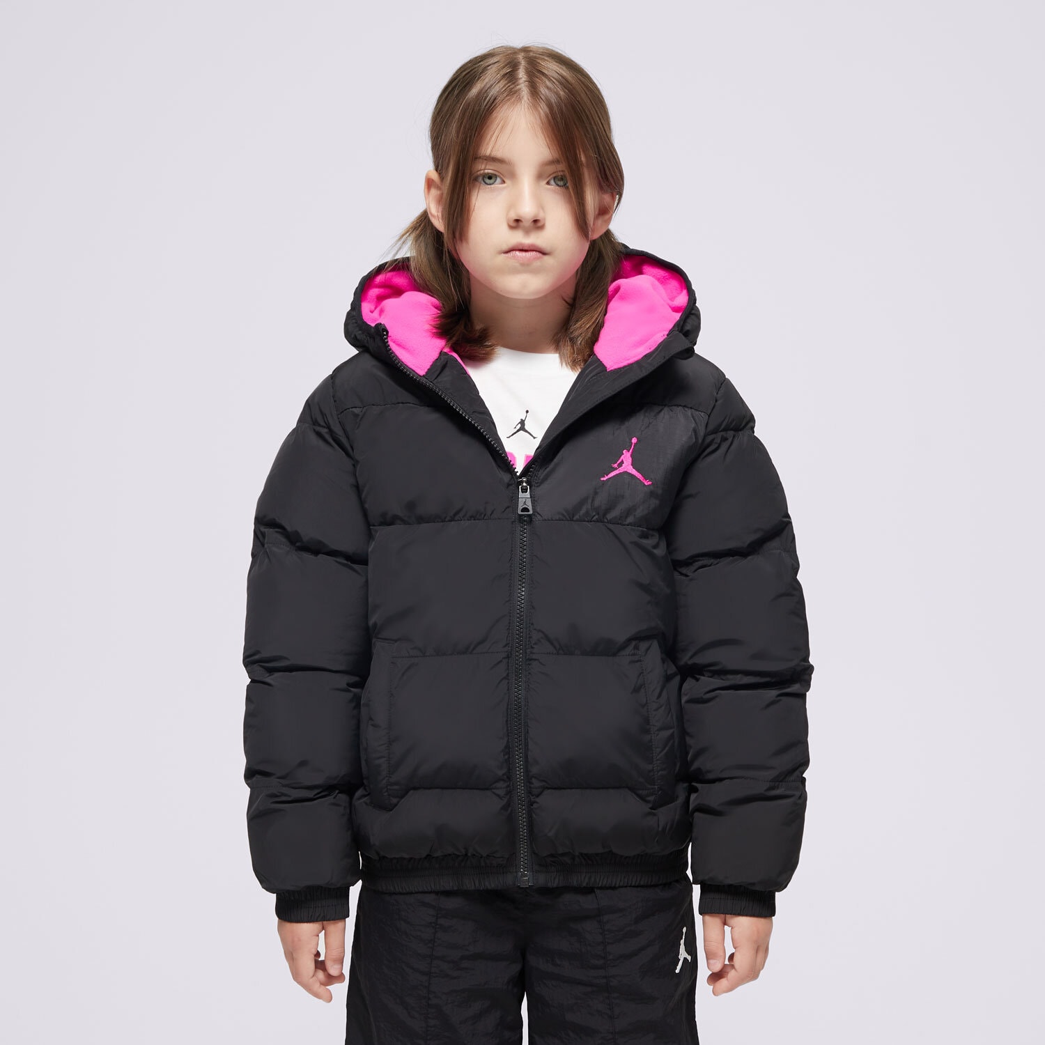 Jachetă de sezon pentru copii (primăvară/toamnă) JORDAN JACHETĂ DE IARNĂ (G)MID PADDED JKT BLK/P G 45D195-023 Negru