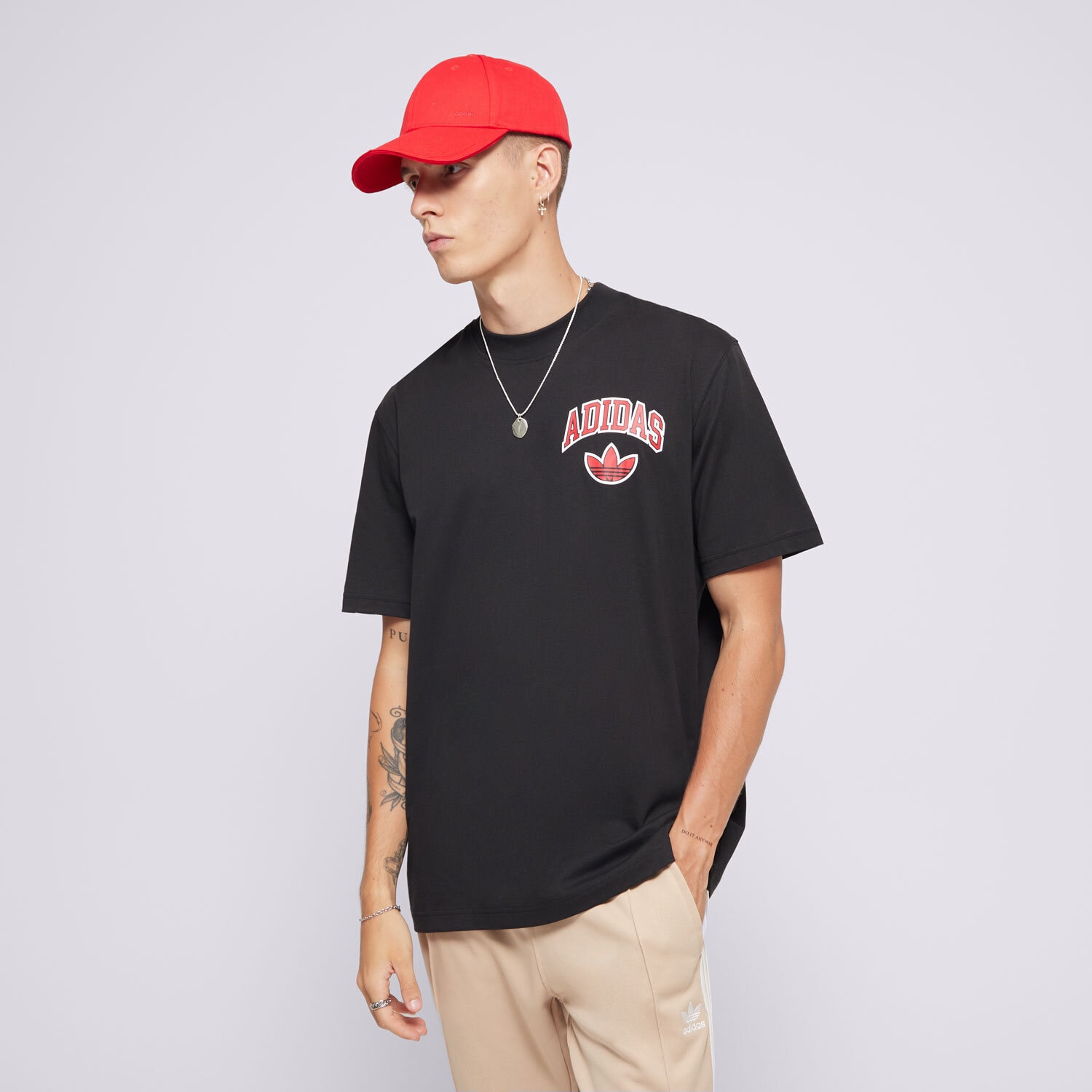 Bărbați tricou ADIDAS TRICOU LC ARCH TEE BLK IX6760 Negru