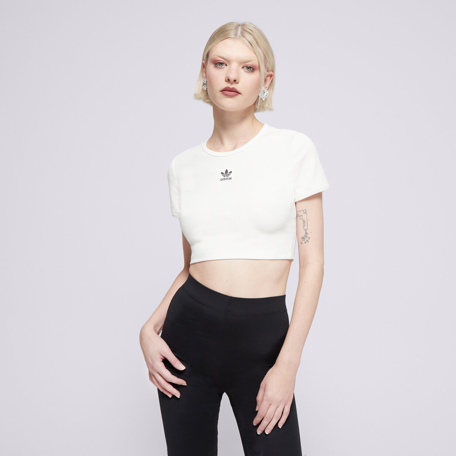 Femei tricou ADIDAS TRICOU ESS RIB TEE IY9666 Alb