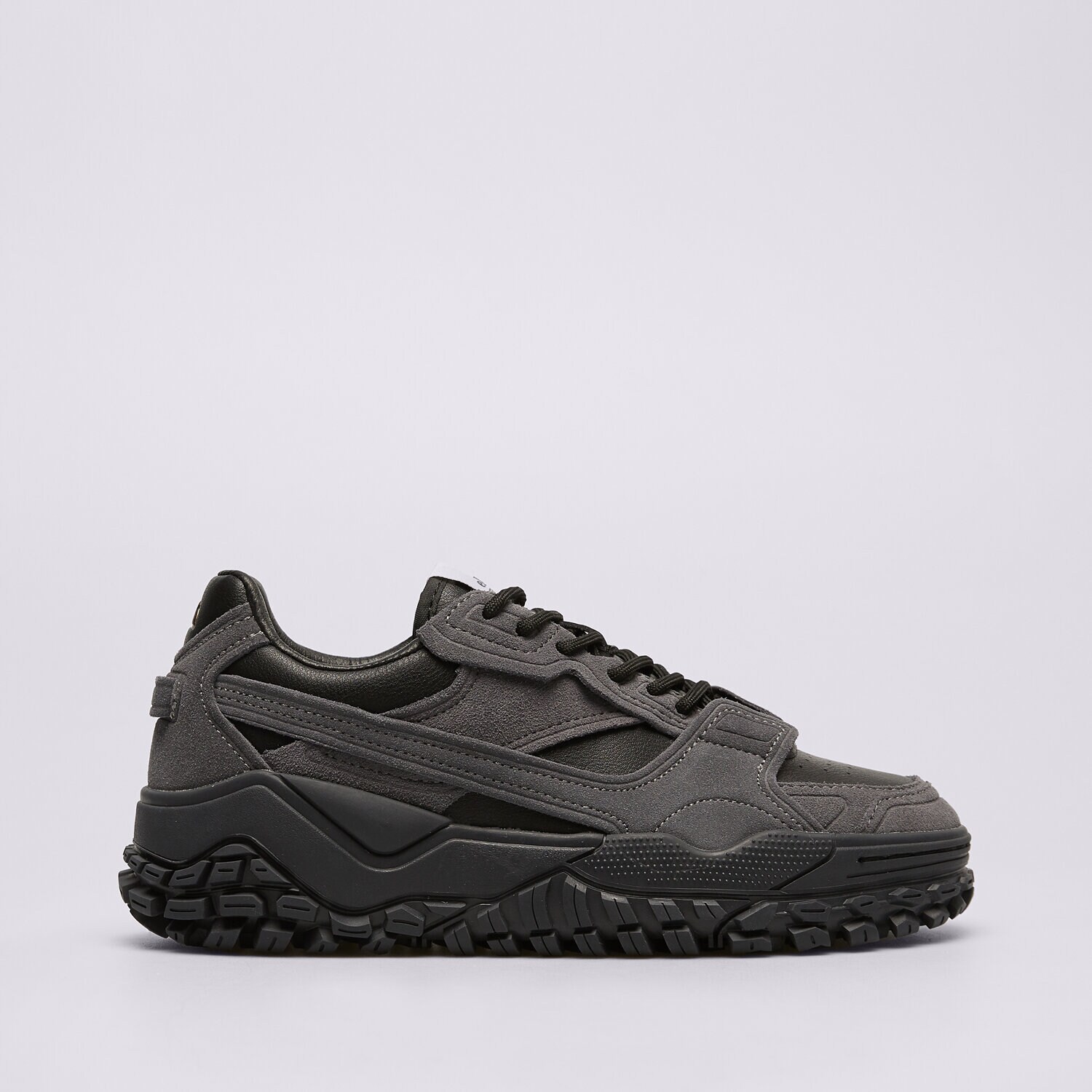 Femei pantofi sport ELLESSE LSR LUXE BLK SLSR1020011 EL42W52491BLK Negru
