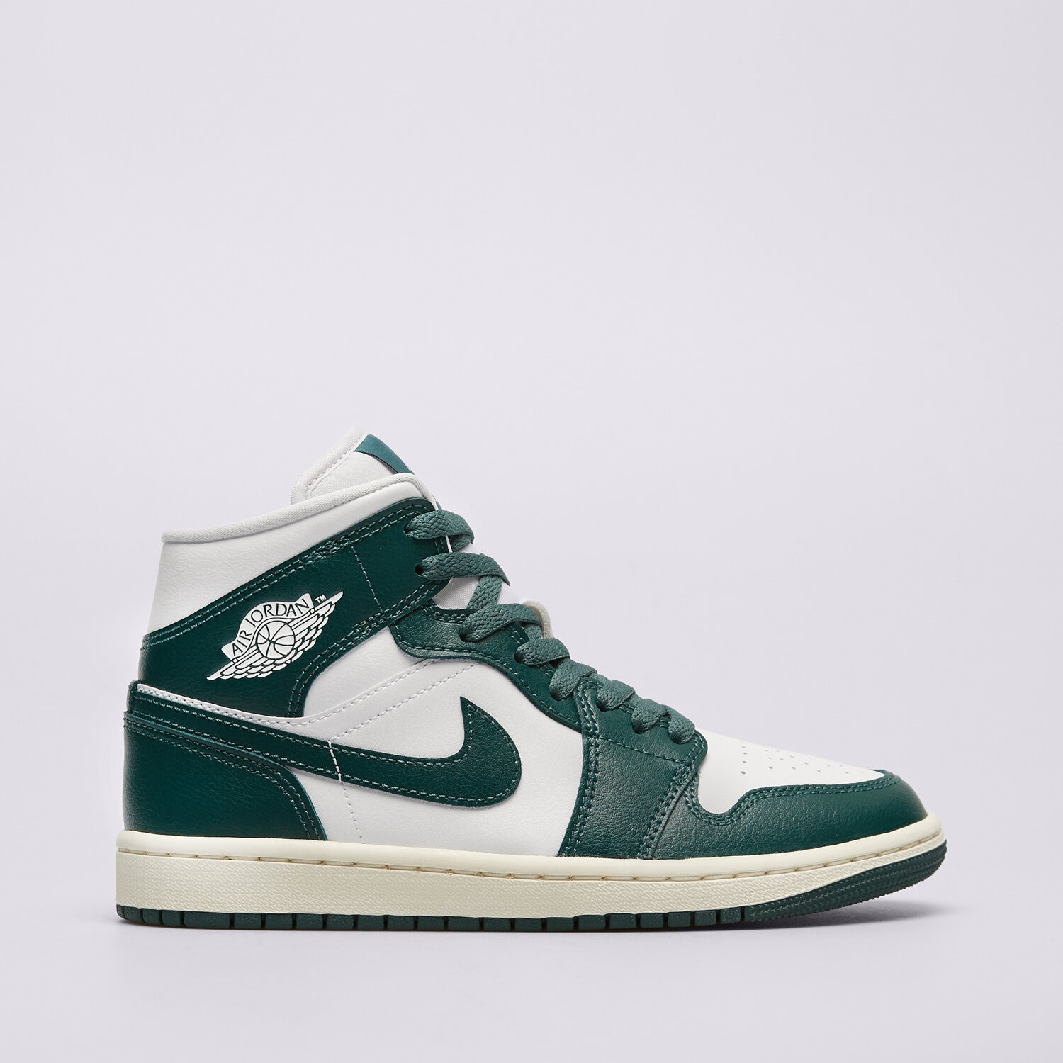 Femei pantofi sport AIR JORDAN 1 MID  BQ6472-133 Alb